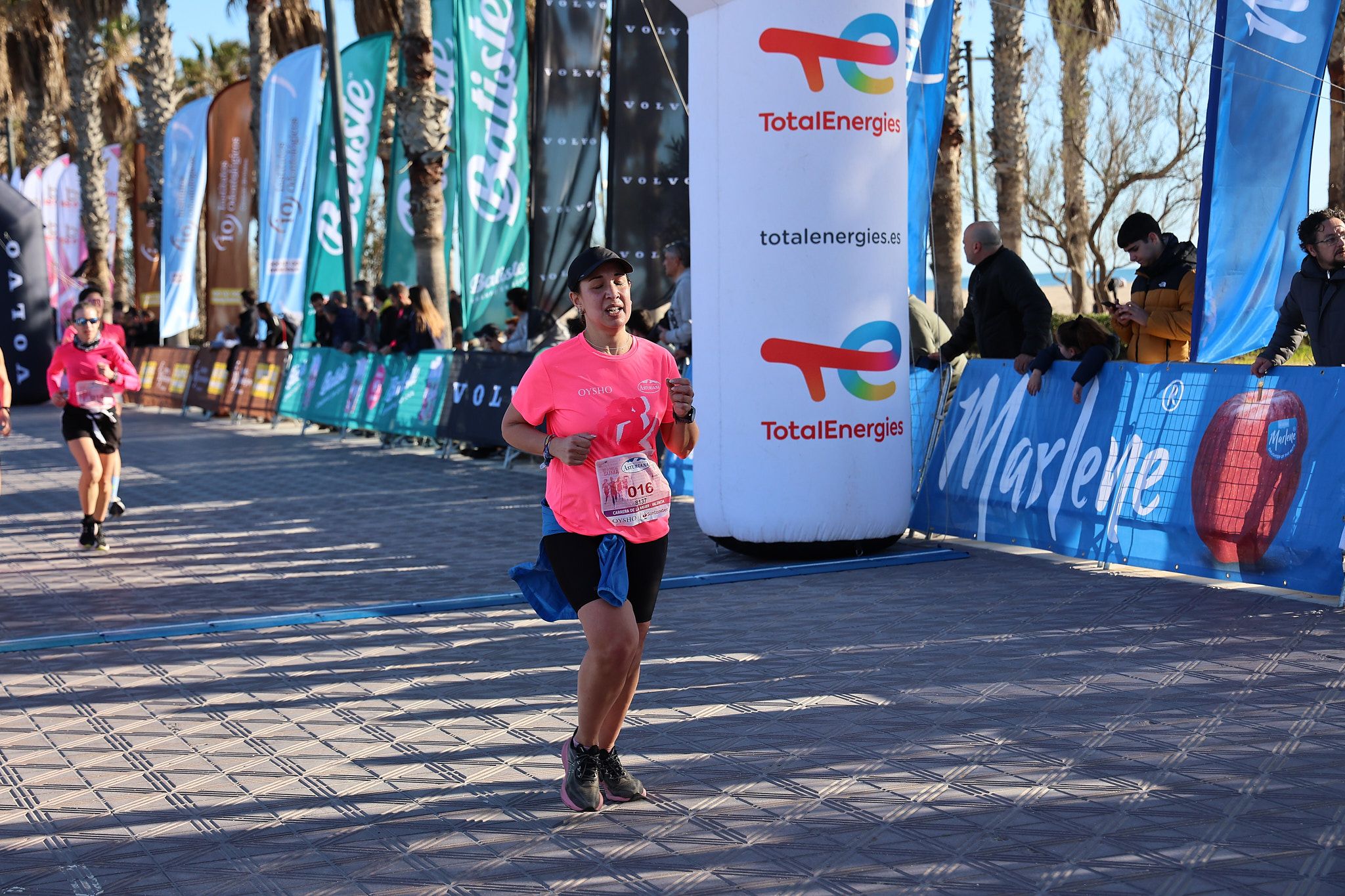 Las mejores fotos de la Carrera de la Mujer Central Lechera Asturiana de Valencia 2025. 331