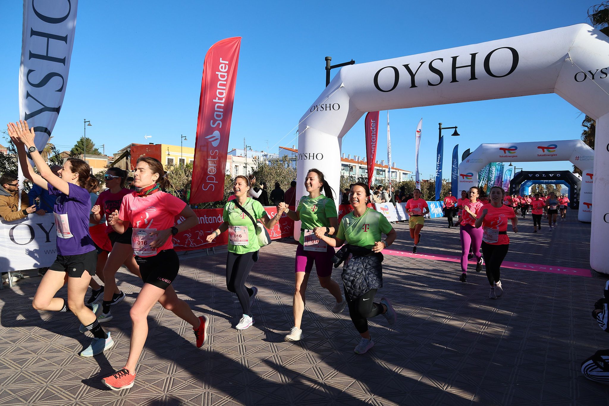 Las mejores fotos de la Carrera de la Mujer Central Lechera Asturiana de Valencia 2025. 567