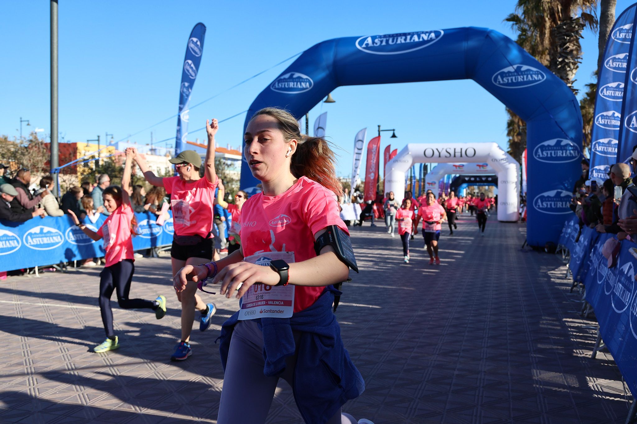 Las mejores fotos de la Carrera de la Mujer Central Lechera Asturiana de Valencia 2025. 815