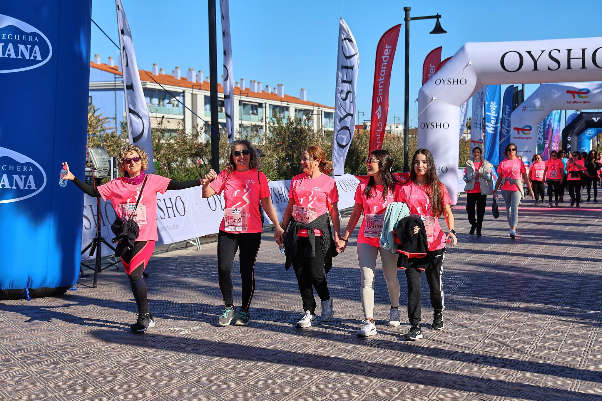 Las mejores fotos de la Carrera de la Mujer Central Lechera Asturiana de Valencia 2025. 1538