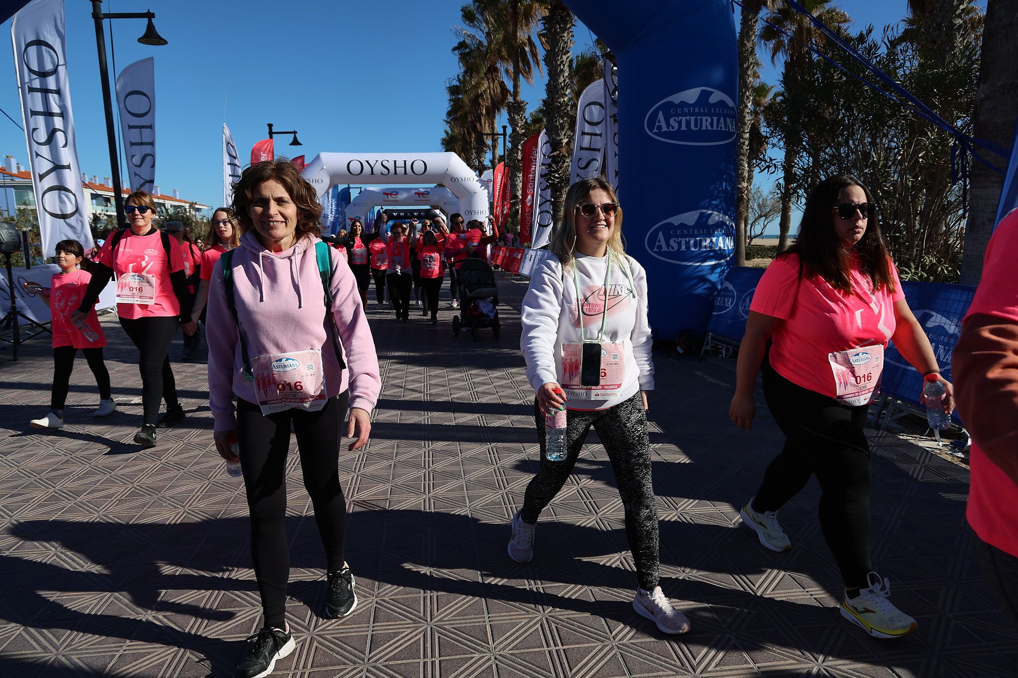 Las mejores fotos de la Carrera de la Mujer Central Lechera Asturiana de Valencia 2025. 1306