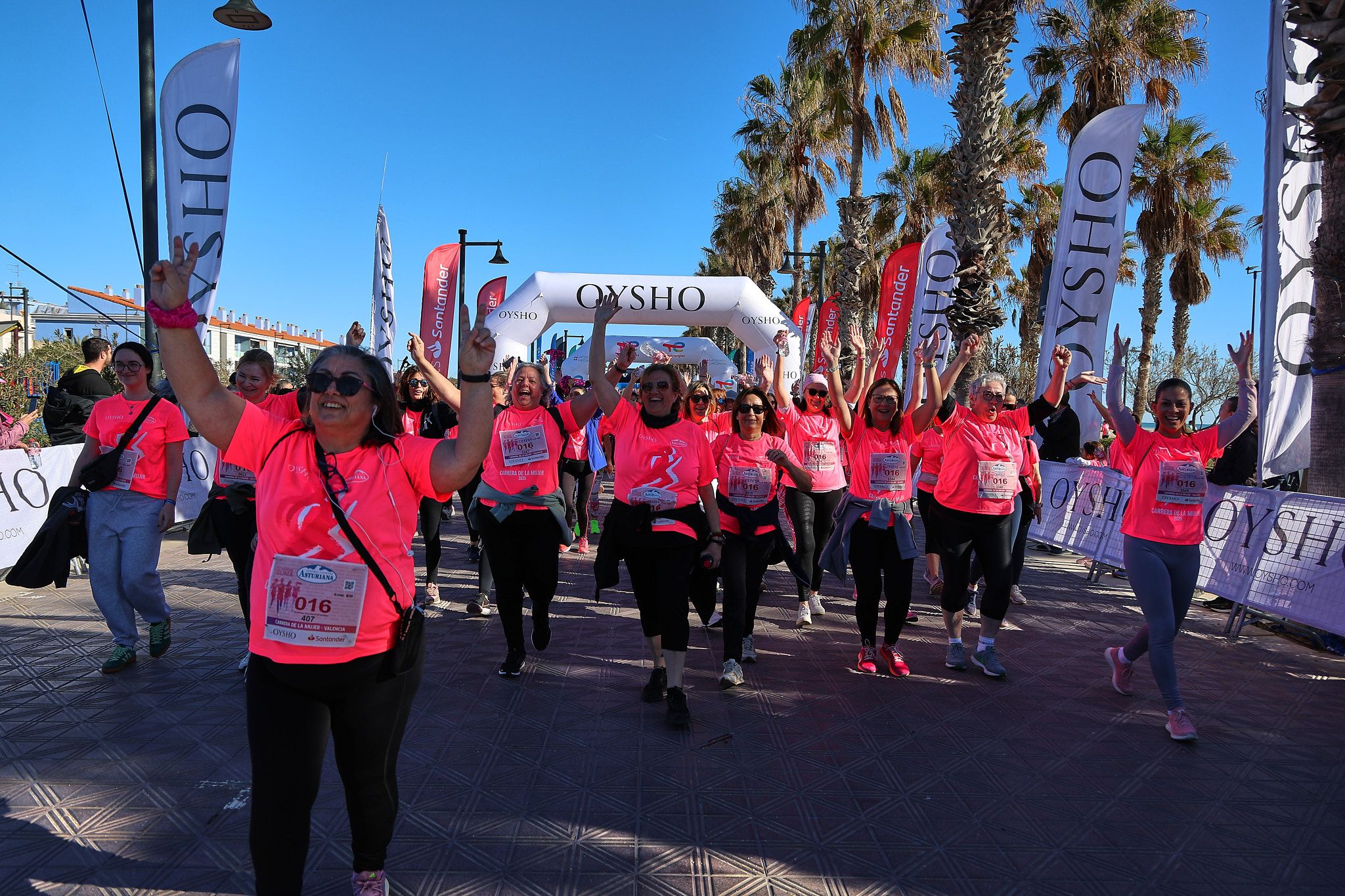Las mejores fotos de la Carrera de la Mujer Central Lechera Asturiana de Valencia 2025. 1060