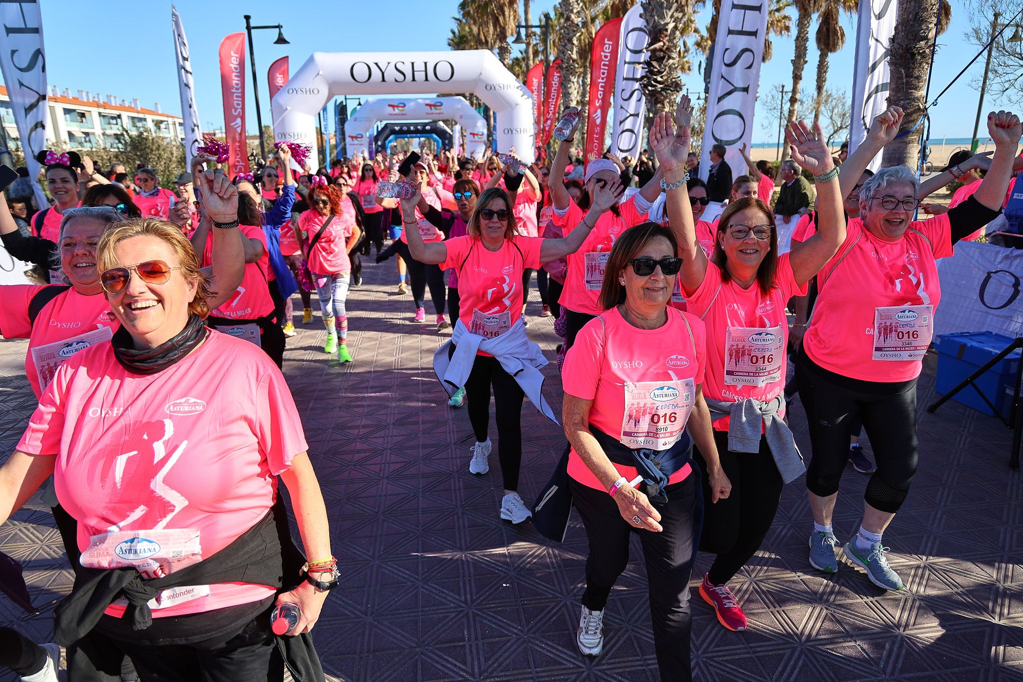 Las mejores fotos de la Carrera de la Mujer Central Lechera Asturiana de Valencia 2025. 1061