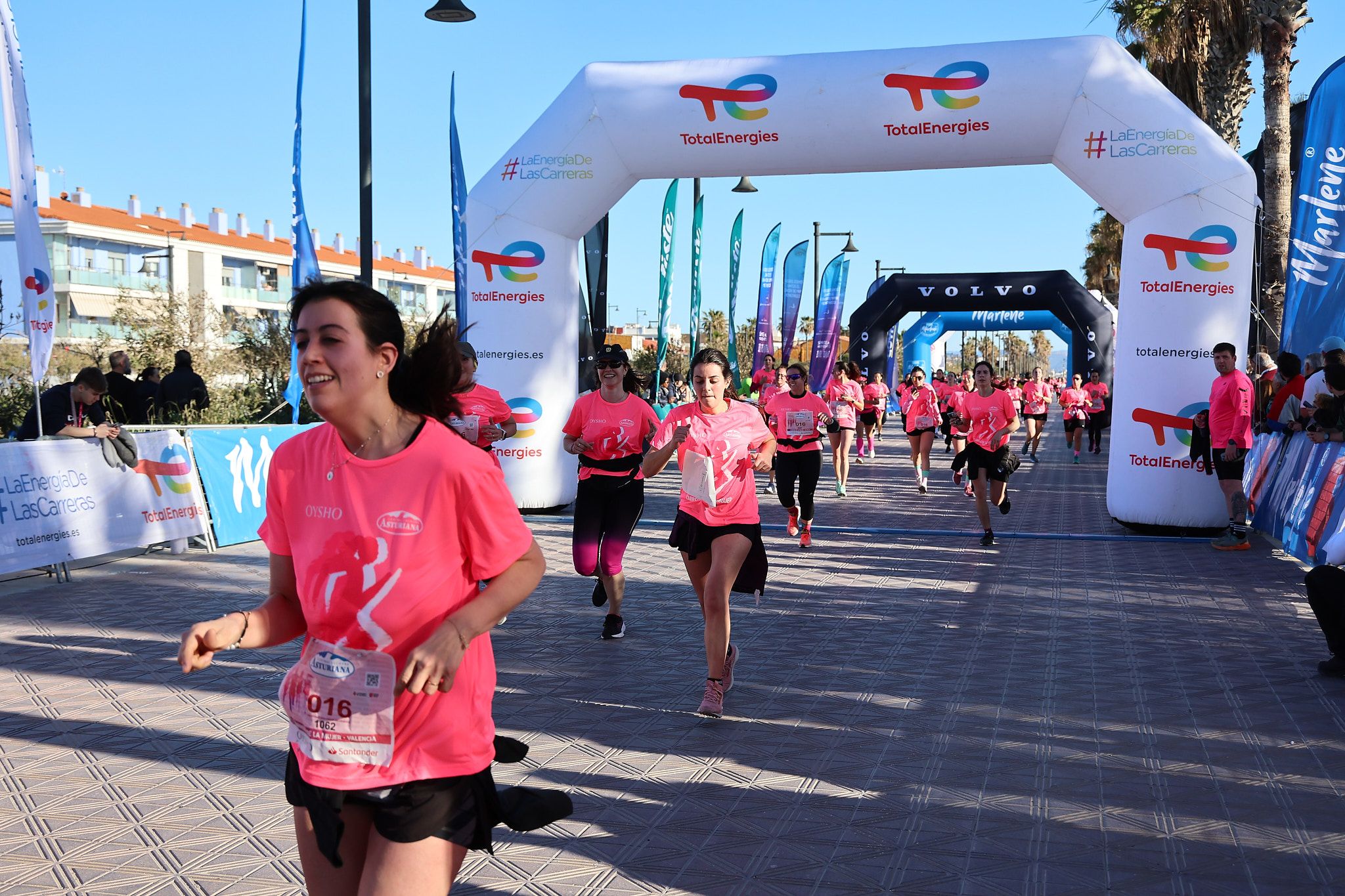 Las mejores fotos de la Carrera de la Mujer Central Lechera Asturiana de Valencia 2025. 579