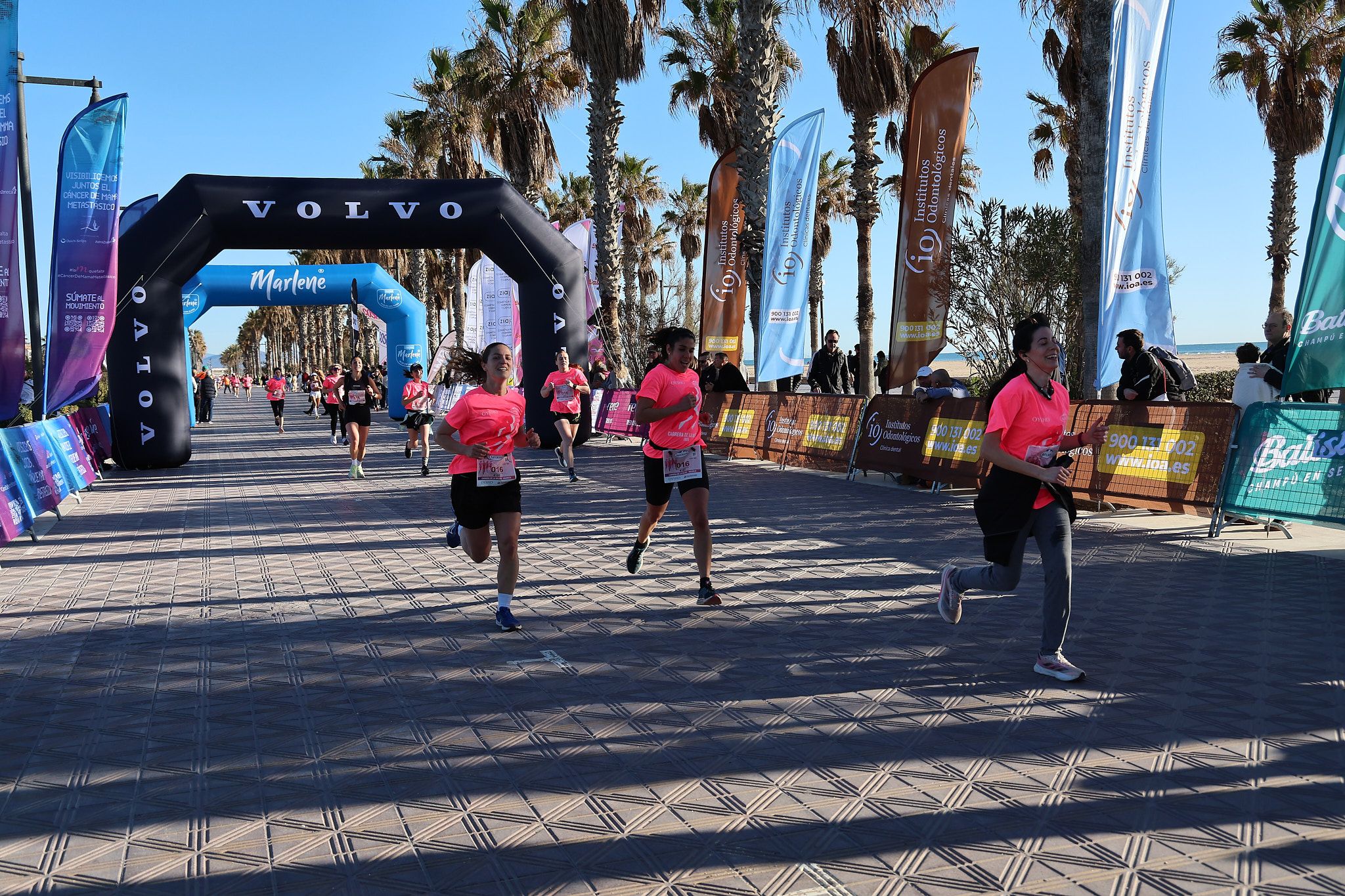 Las mejores fotos de la Carrera de la Mujer Central Lechera Asturiana de Valencia 2025. 351