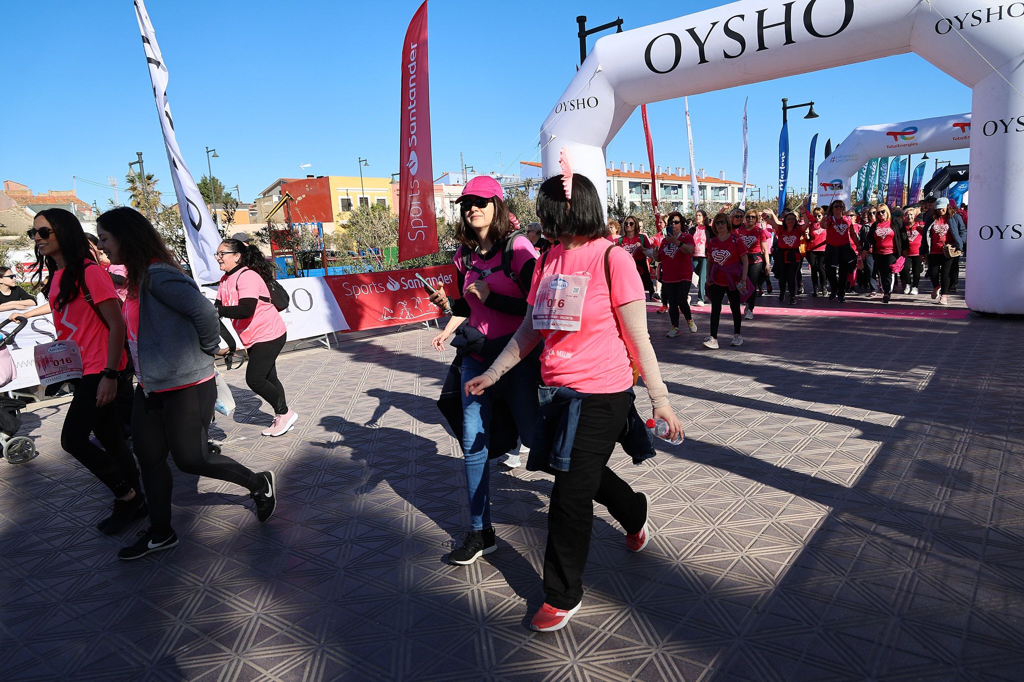 Las mejores fotos de la Carrera de la Mujer Central Lechera Asturiana de Valencia 2025. 1323
