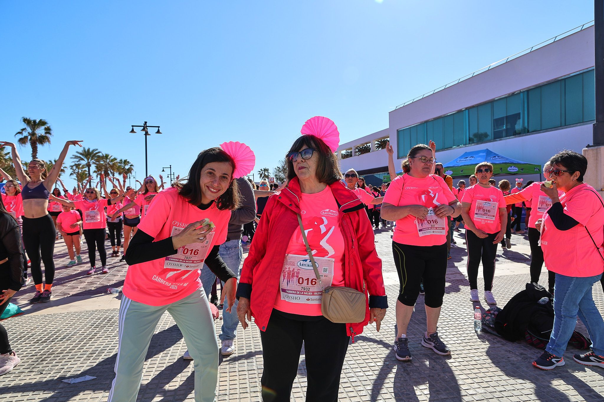 Las mejores fotos de la Carrera de la Mujer Central Lechera Asturiana de Valencia 2025. 1568