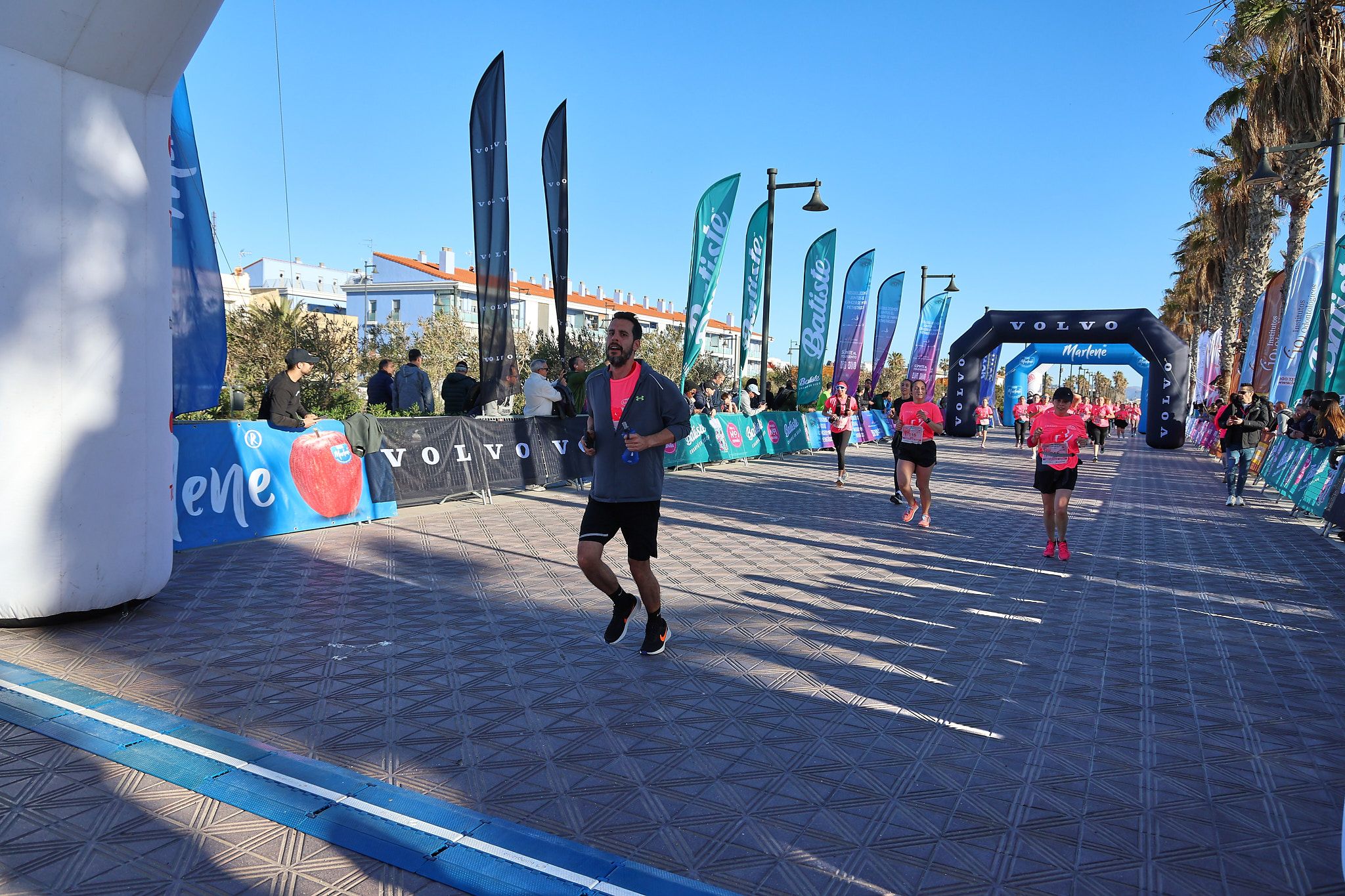 Las mejores fotos de la Carrera de la Mujer Central Lechera Asturiana de Valencia 2025. 597