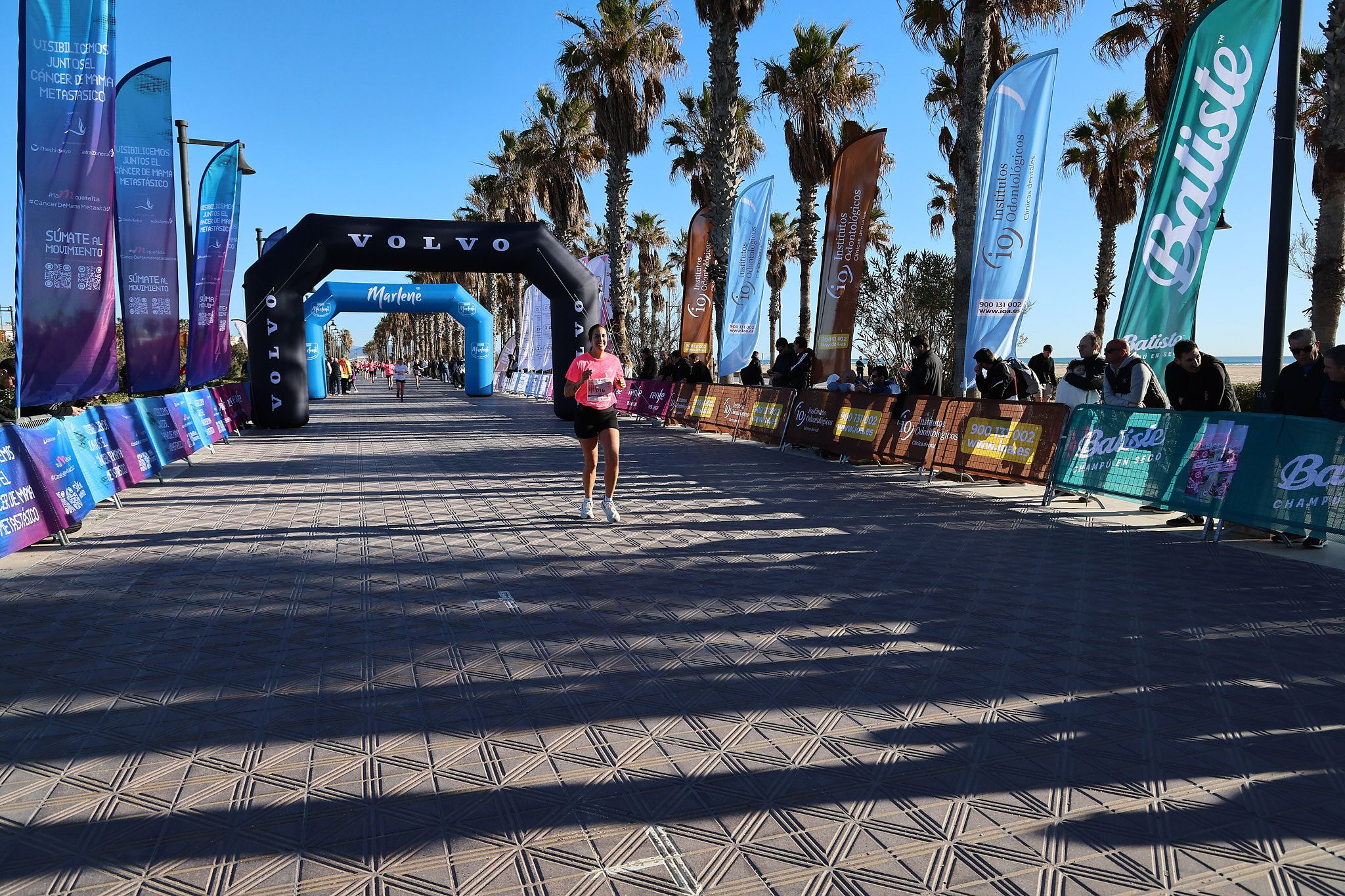 Las mejores fotos de la Carrera de la Mujer Central Lechera Asturiana de Valencia 2025. 369
