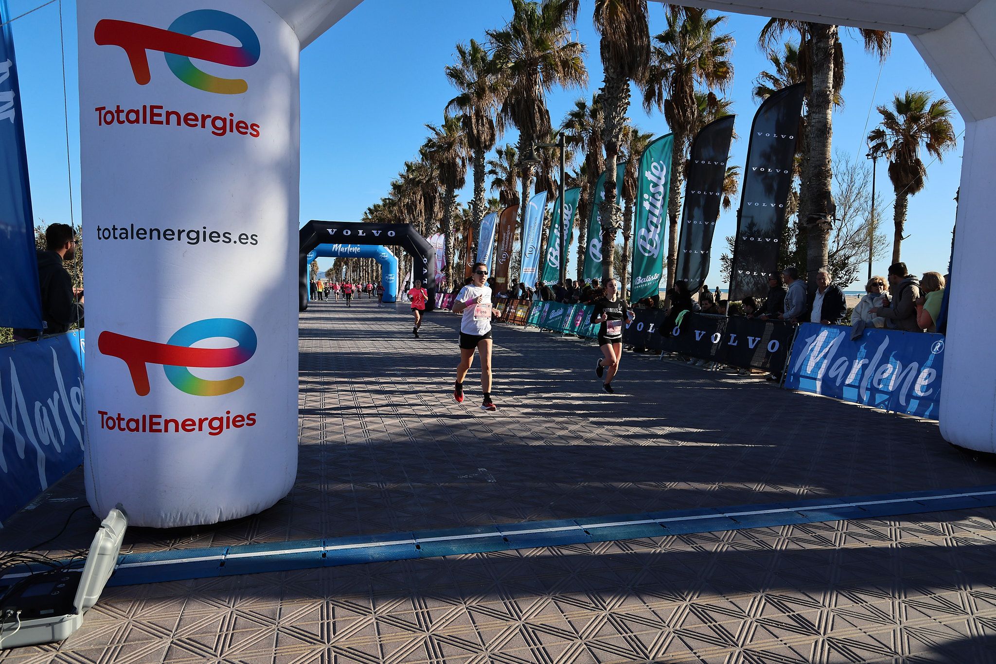 Las mejores fotos de la Carrera de la Mujer Central Lechera Asturiana de Valencia 2025. 372
