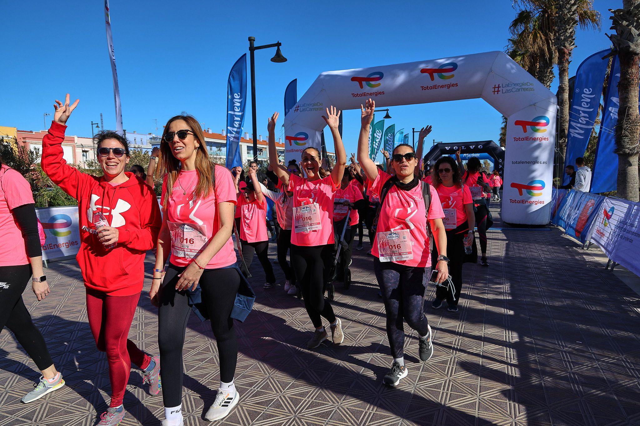 Las mejores fotos de la Carrera de la Mujer Central Lechera Asturiana de Valencia 2025. 1339