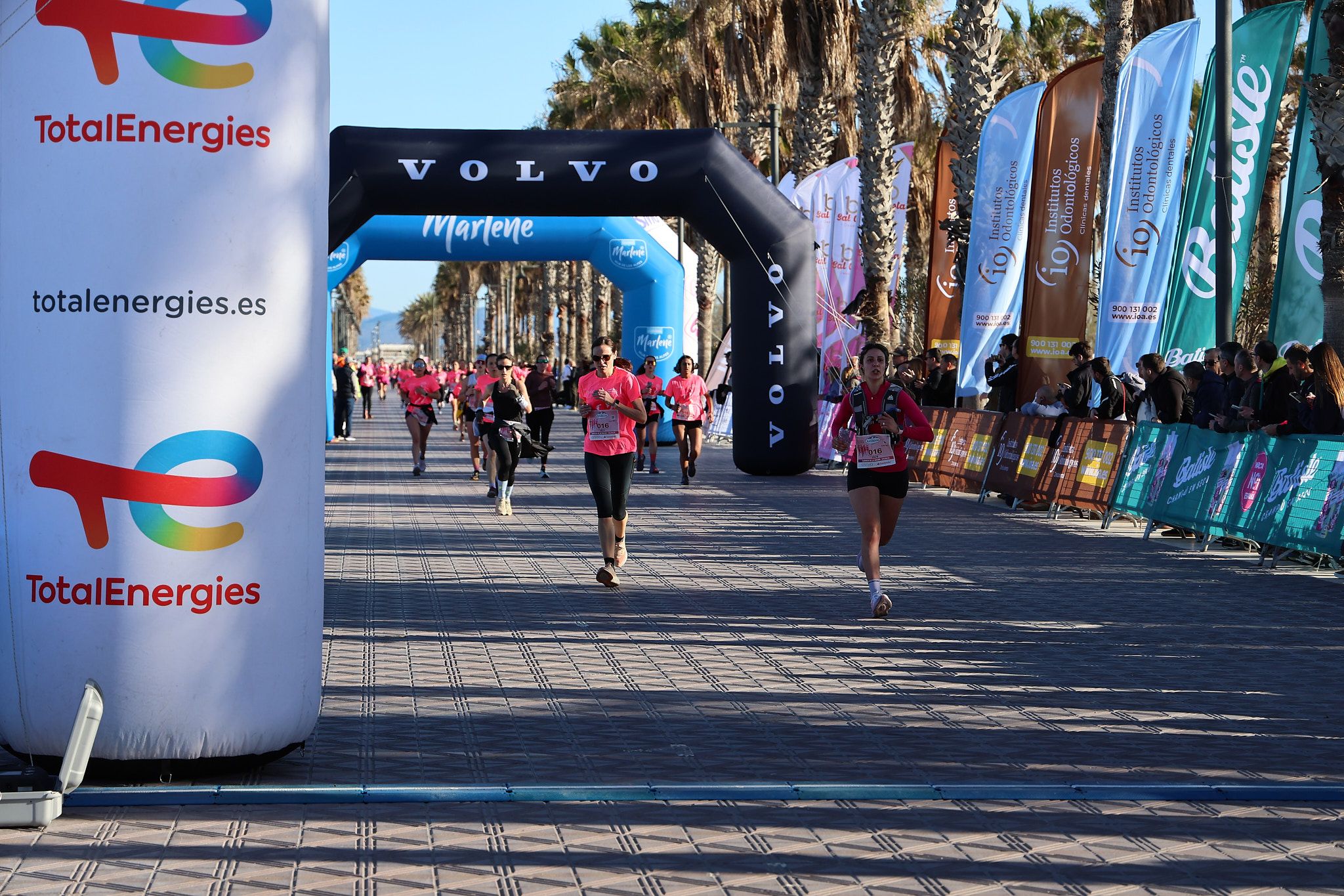Las mejores fotos de la Carrera de la Mujer Central Lechera Asturiana de Valencia 2025. 373