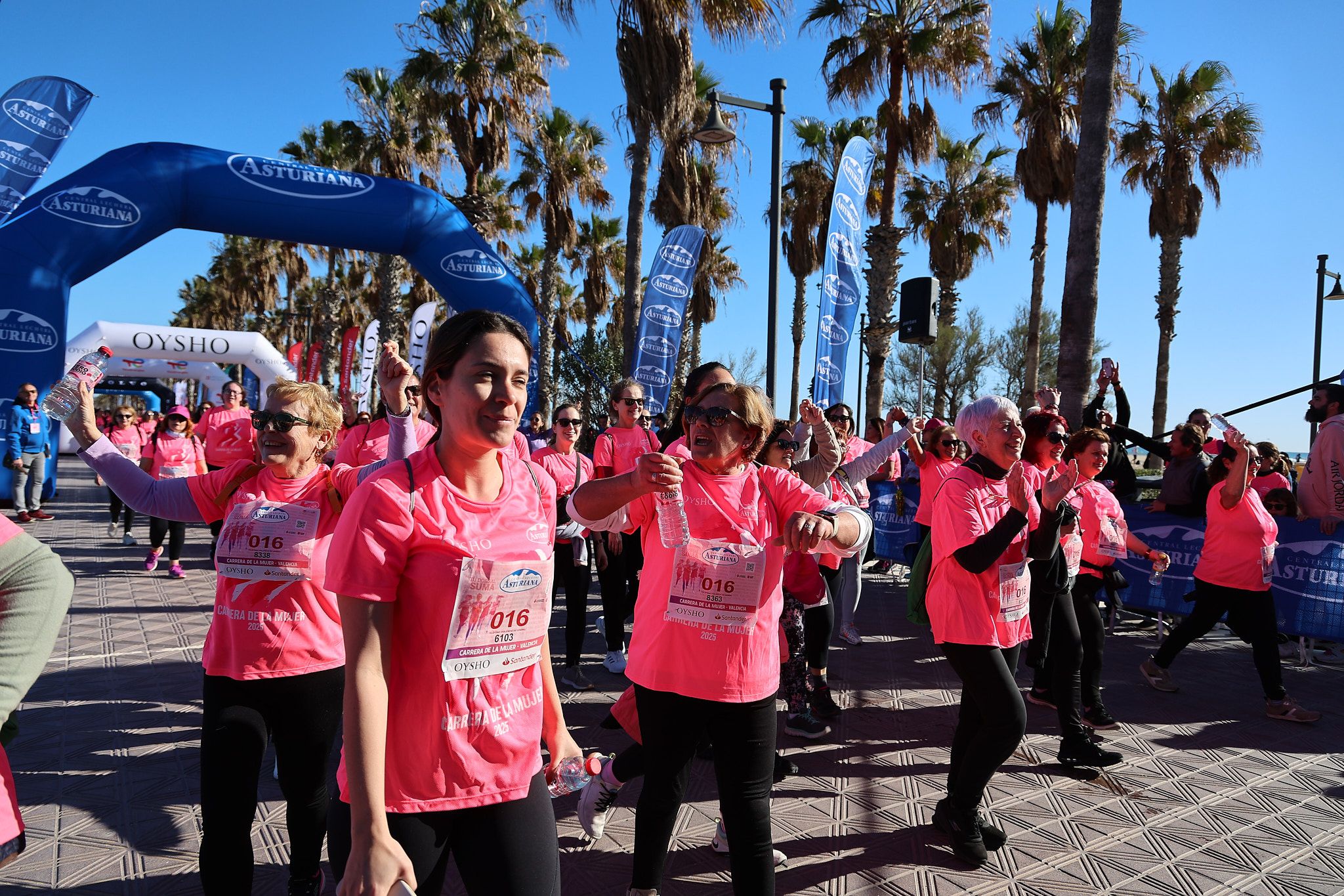 Las mejores fotos de la Carrera de la Mujer Central Lechera Asturiana de Valencia 2025. 1090
