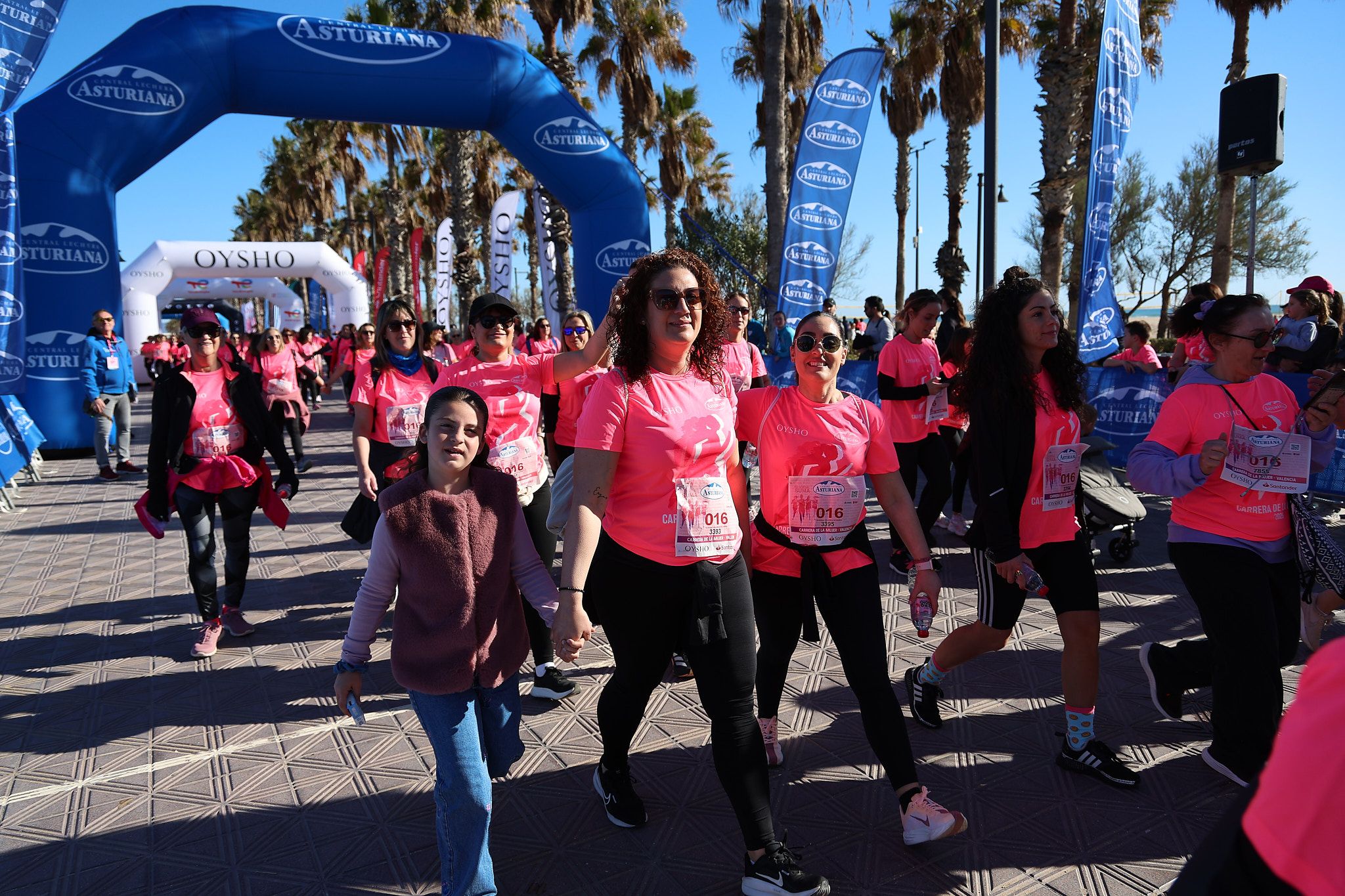 Las mejores fotos de la Carrera de la Mujer Central Lechera Asturiana de Valencia 2025. 1094