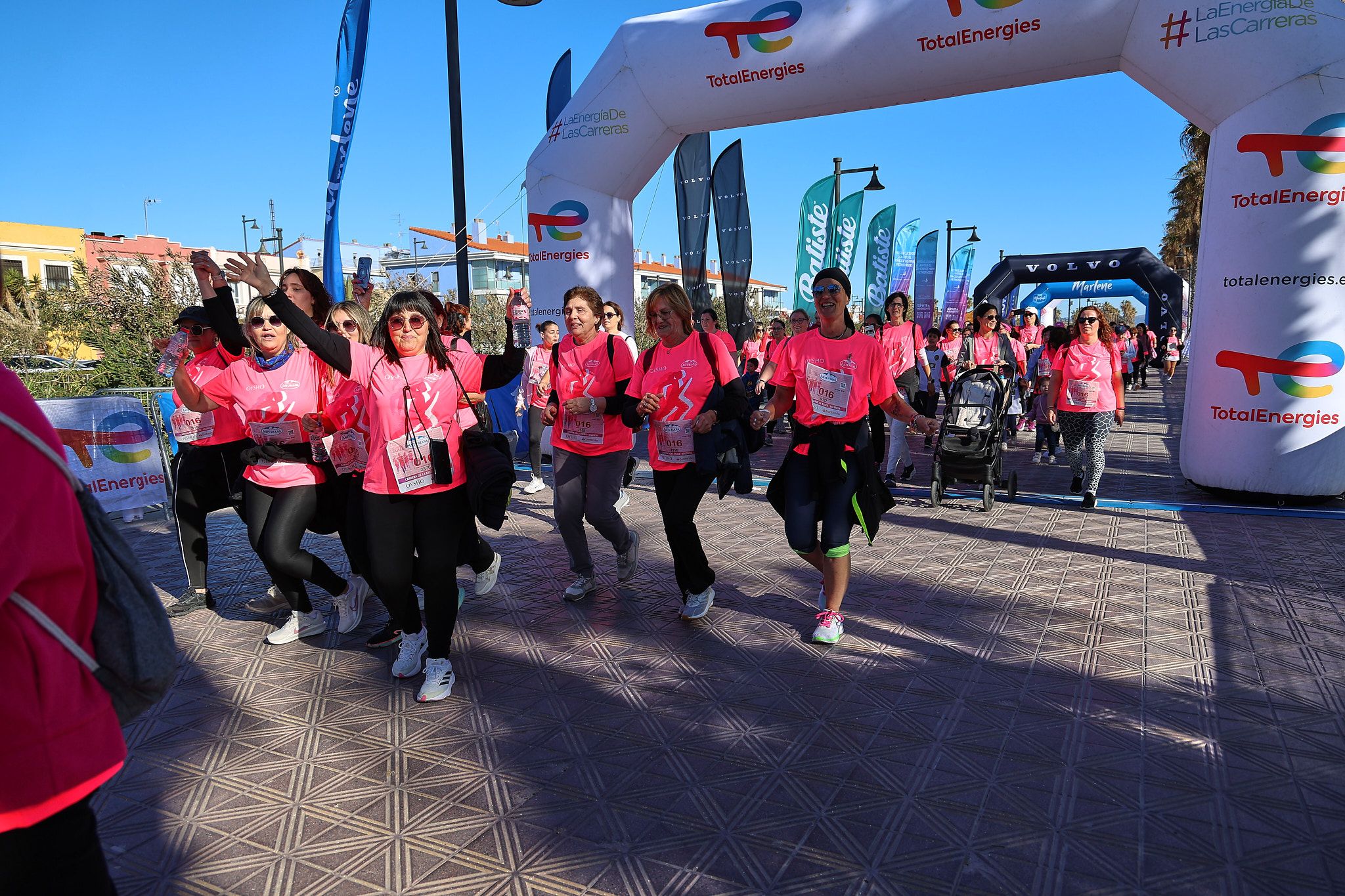 Las mejores fotos de la Carrera de la Mujer Central Lechera Asturiana de Valencia 2025. 1346