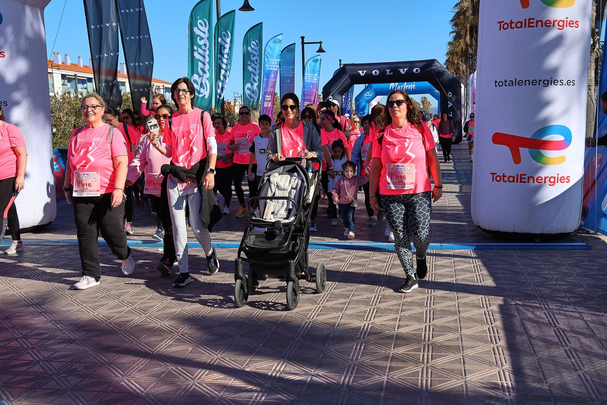 Las mejores fotos de la Carrera de la Mujer Central Lechera Asturiana de Valencia 2025. 1347