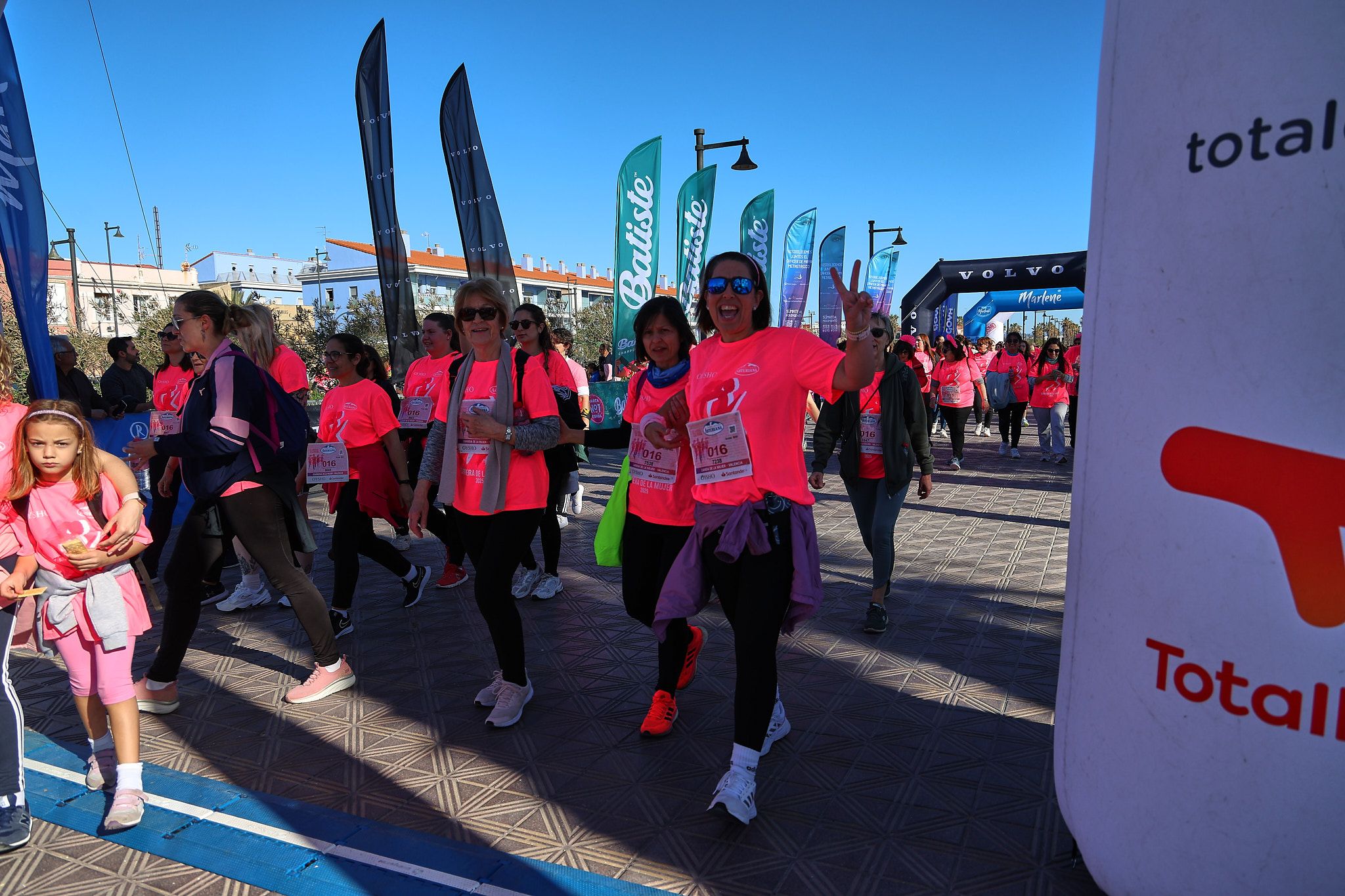 Las mejores fotos de la Carrera de la Mujer Central Lechera Asturiana de Valencia 2025. 1355