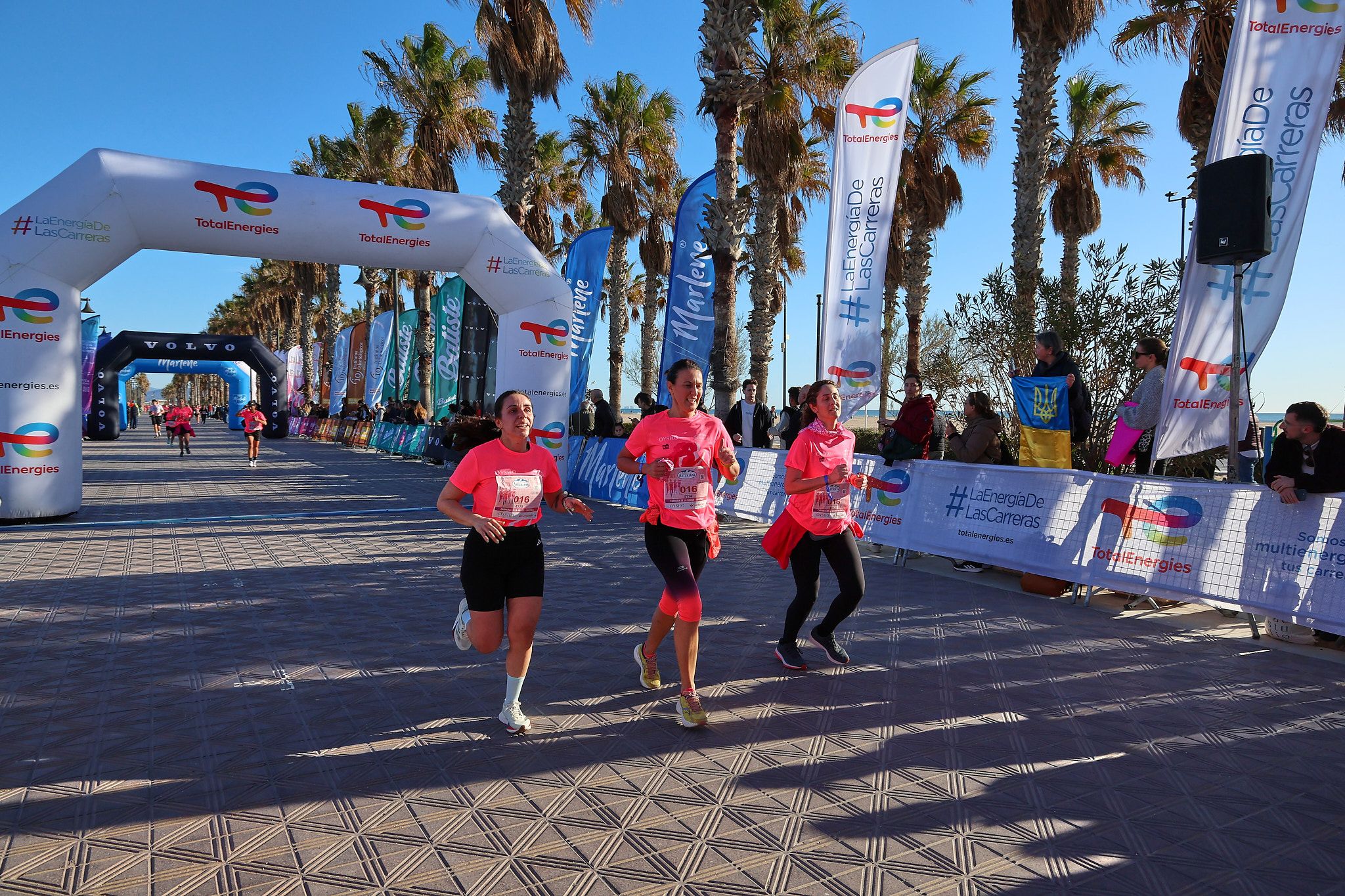 Las mejores fotos de la Carrera de la Mujer Central Lechera Asturiana de Valencia 2025. 392