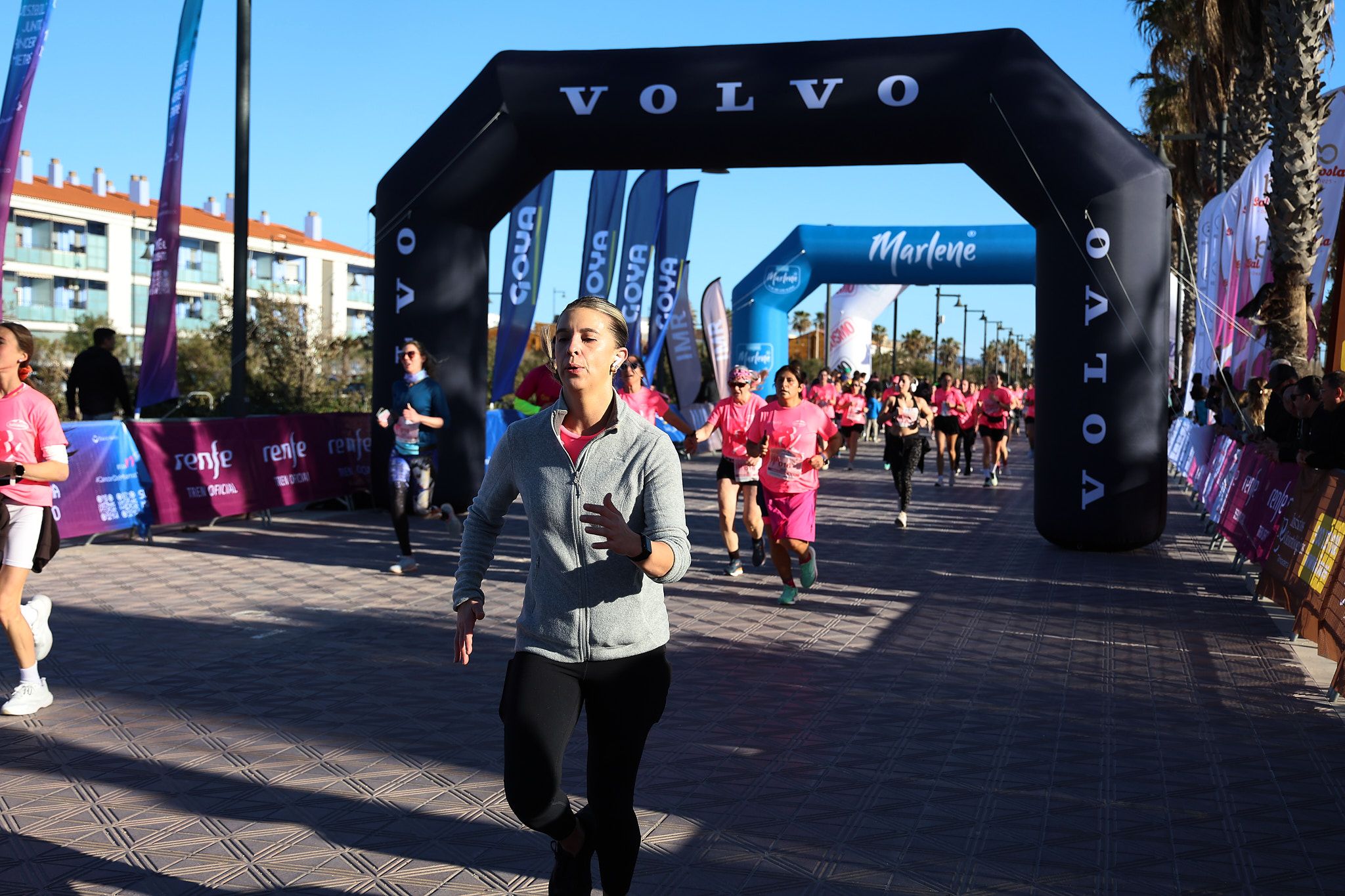 Las mejores fotos de la Carrera de la Mujer Central Lechera Asturiana de Valencia 2025. 635