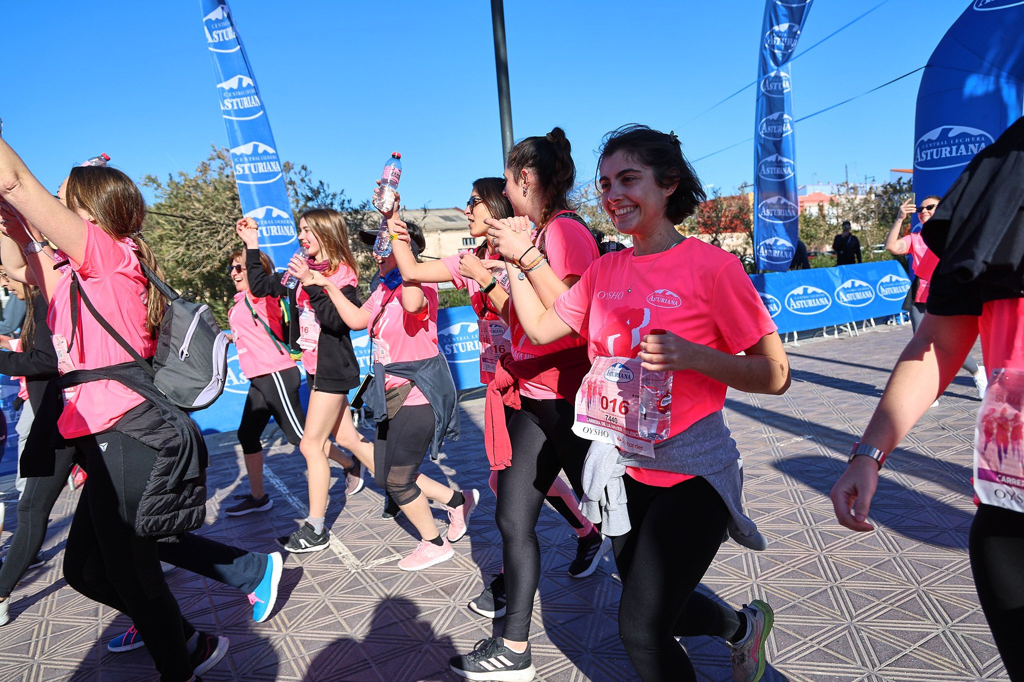 Las mejores fotos de la Carrera de la Mujer Central Lechera Asturiana de Valencia 2025. 1124