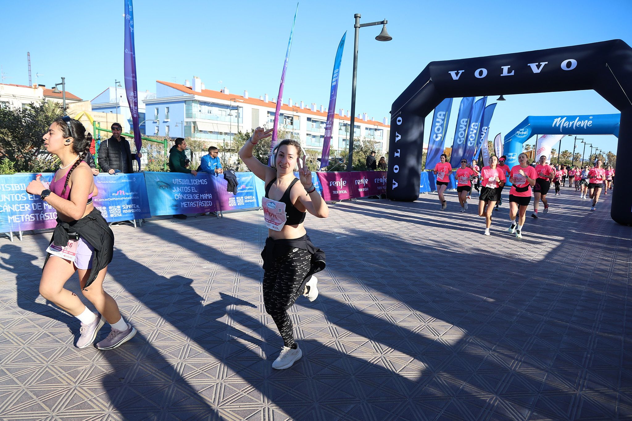 Las mejores fotos de la Carrera de la Mujer Central Lechera Asturiana de Valencia 2025. 643