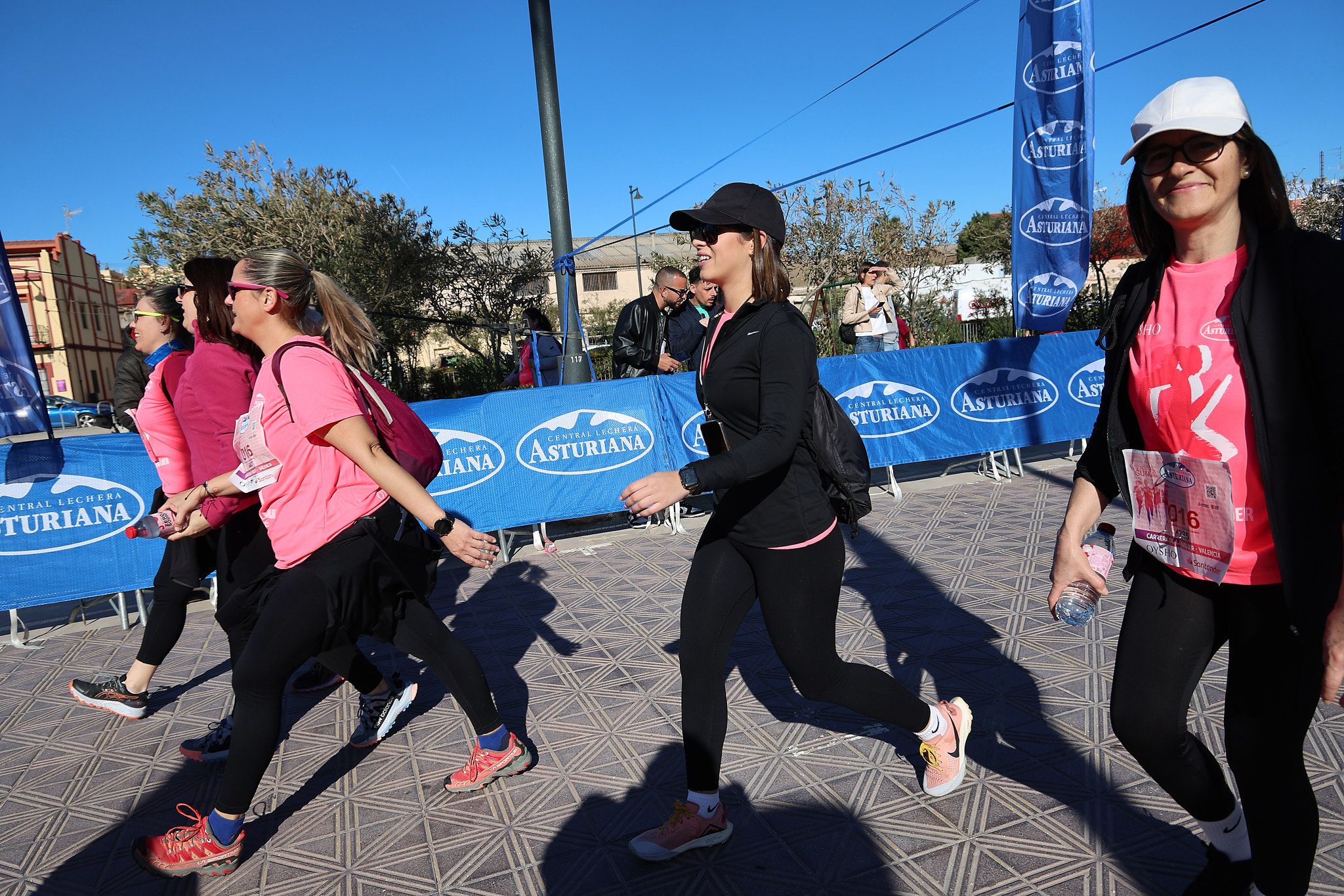 Las mejores fotos de la Carrera de la Mujer Central Lechera Asturiana de Valencia 2025. 1127