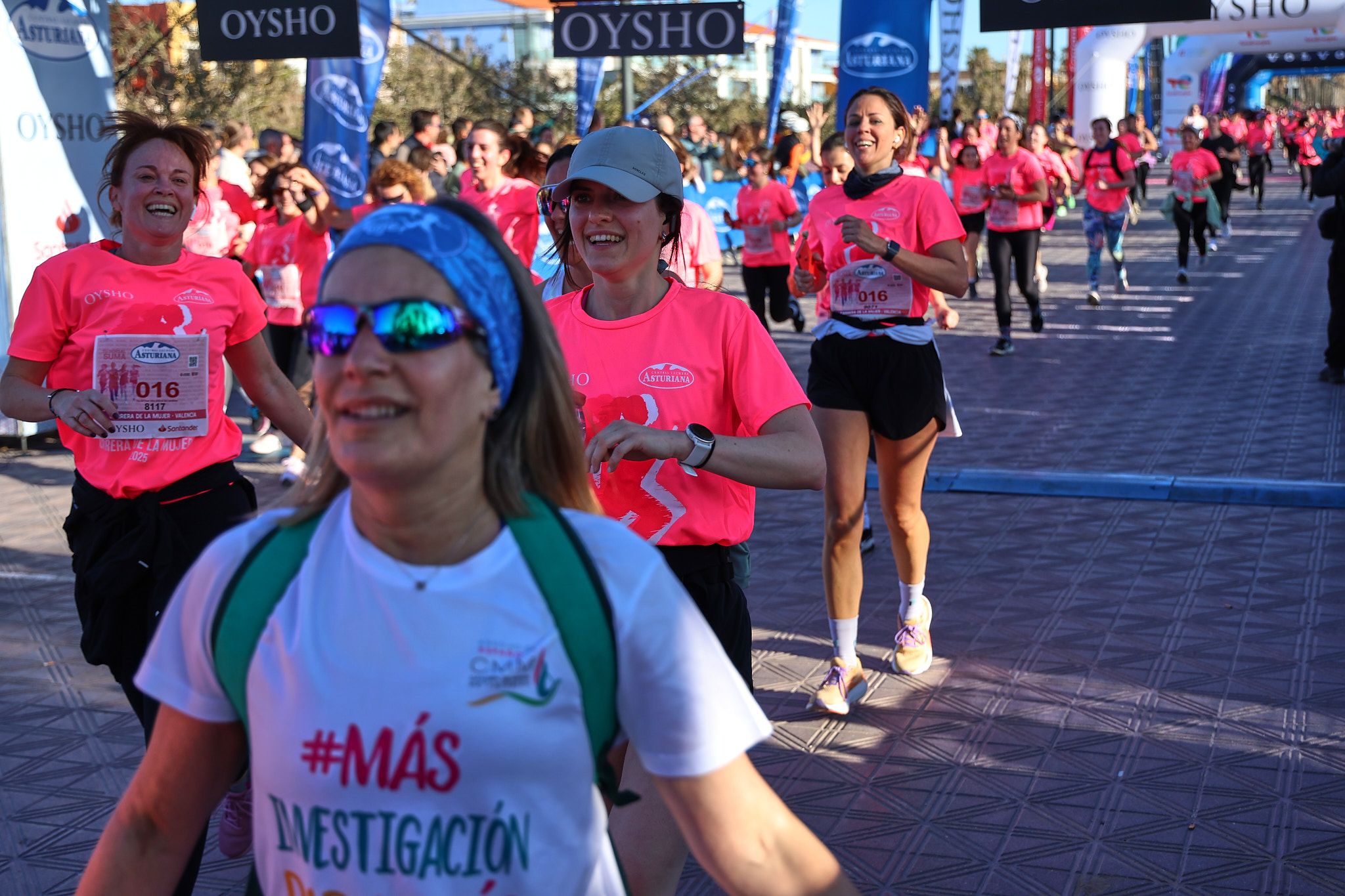 Las mejores fotos de la Carrera de la Mujer Central Lechera Asturiana de Valencia 2025. 887