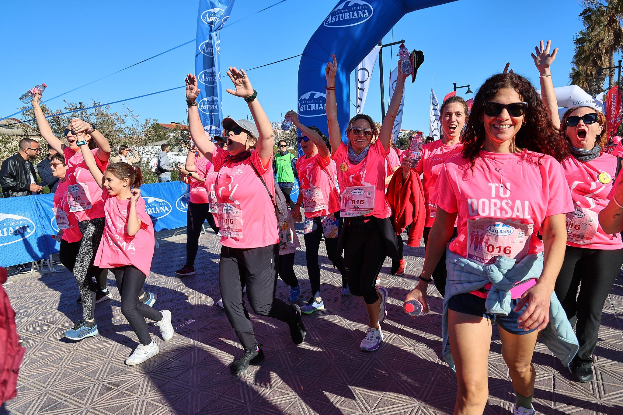 Las mejores fotos de la Carrera de la Mujer Central Lechera Asturiana de Valencia 2025. 1133