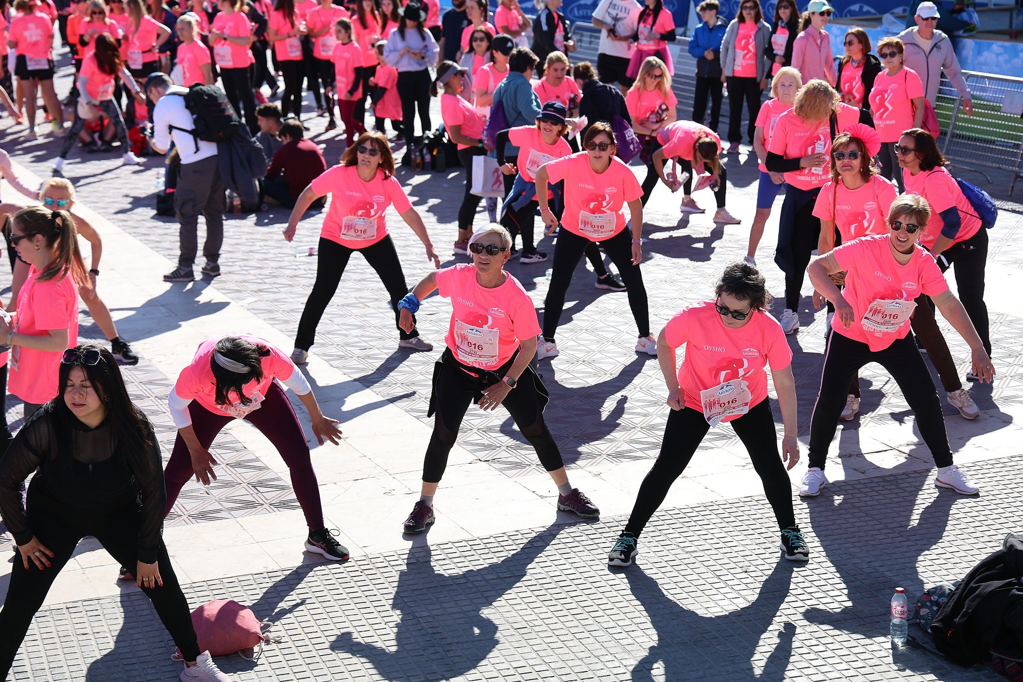 Las mejores fotos de la Carrera de la Mujer Central Lechera Asturiana de Valencia 2025. 1622