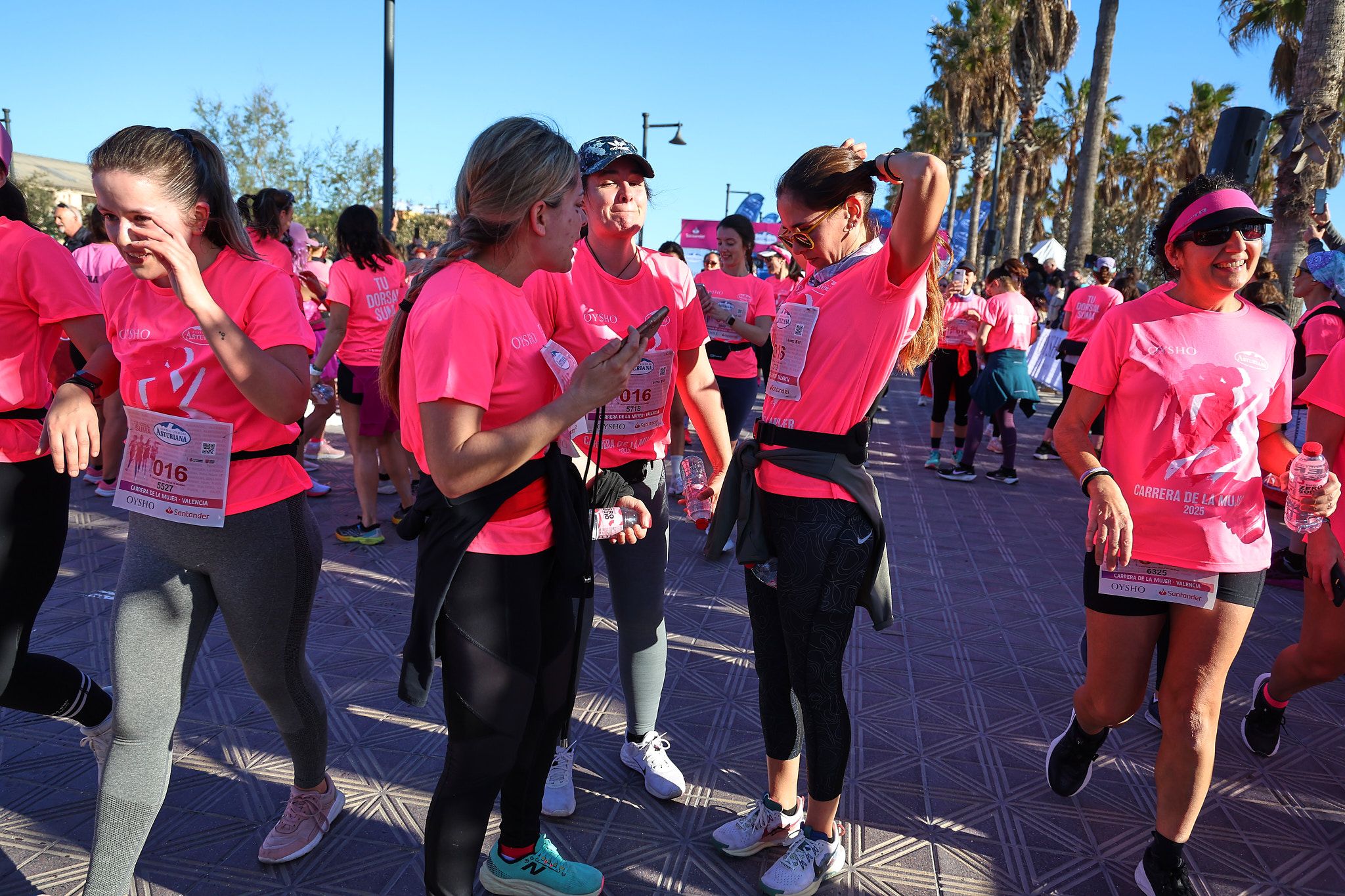 Las mejores fotos de la Carrera de la Mujer Central Lechera Asturiana de Valencia 2025. 898