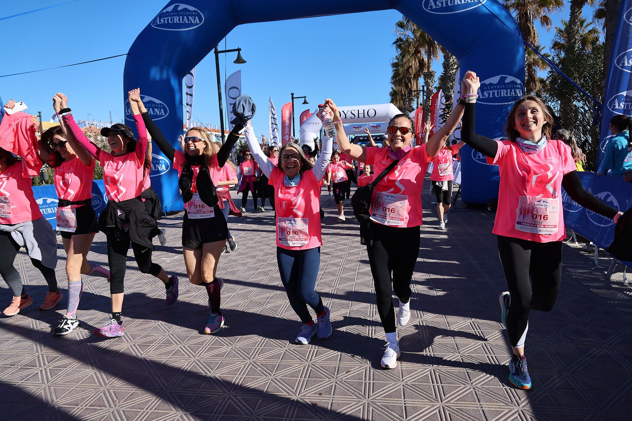Las mejores fotos de la Carrera de la Mujer Central Lechera Asturiana de Valencia 2025. 1140