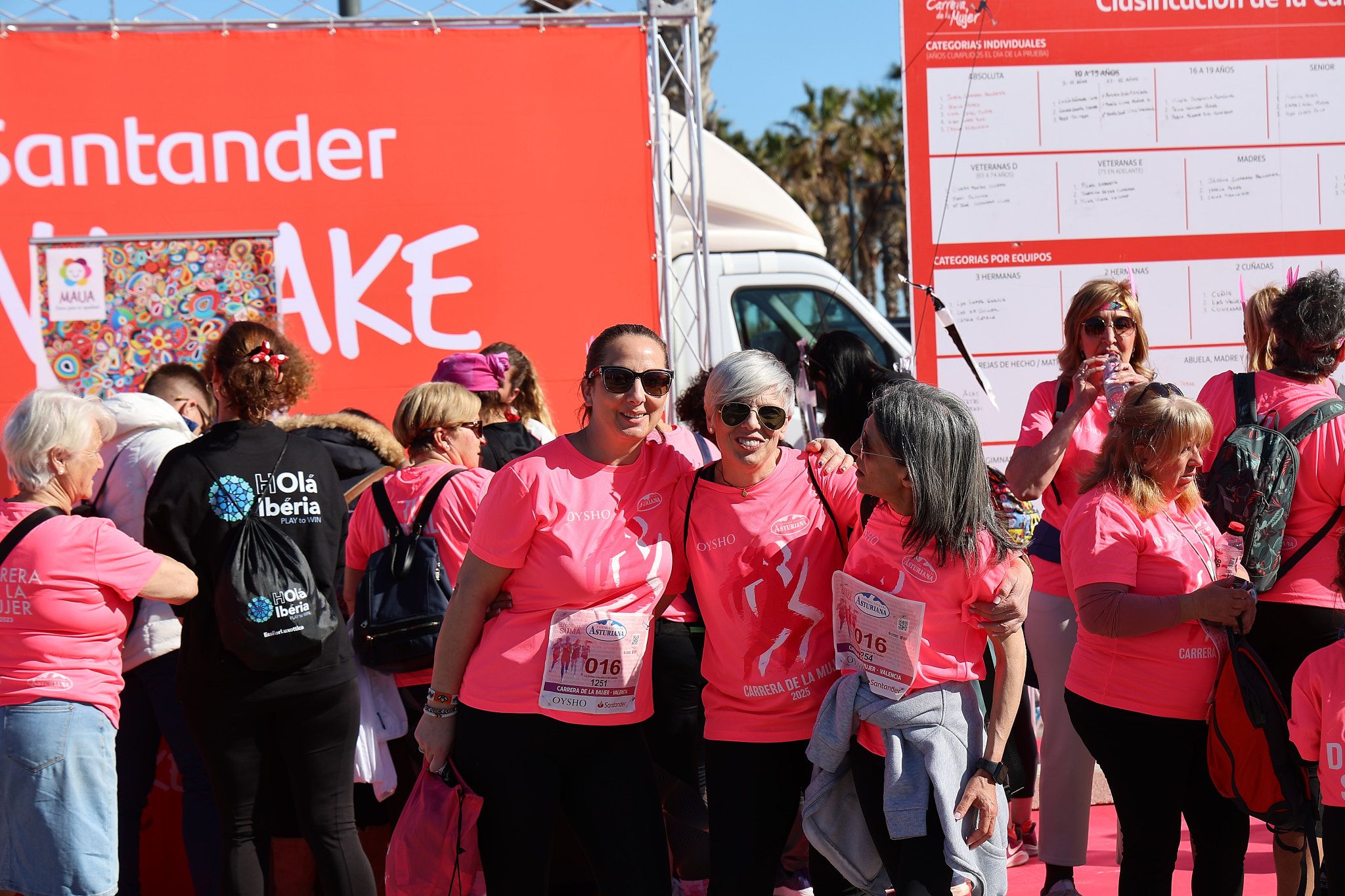 Las mejores fotos de la Carrera de la Mujer Central Lechera Asturiana de Valencia 2025. 1626