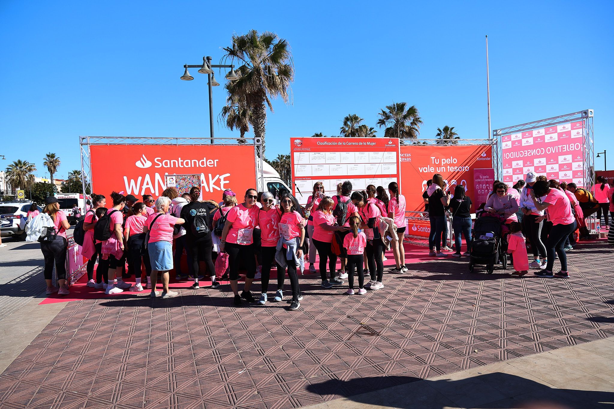 Las mejores fotos de la Carrera de la Mujer Central Lechera Asturiana de Valencia 2025. 1627