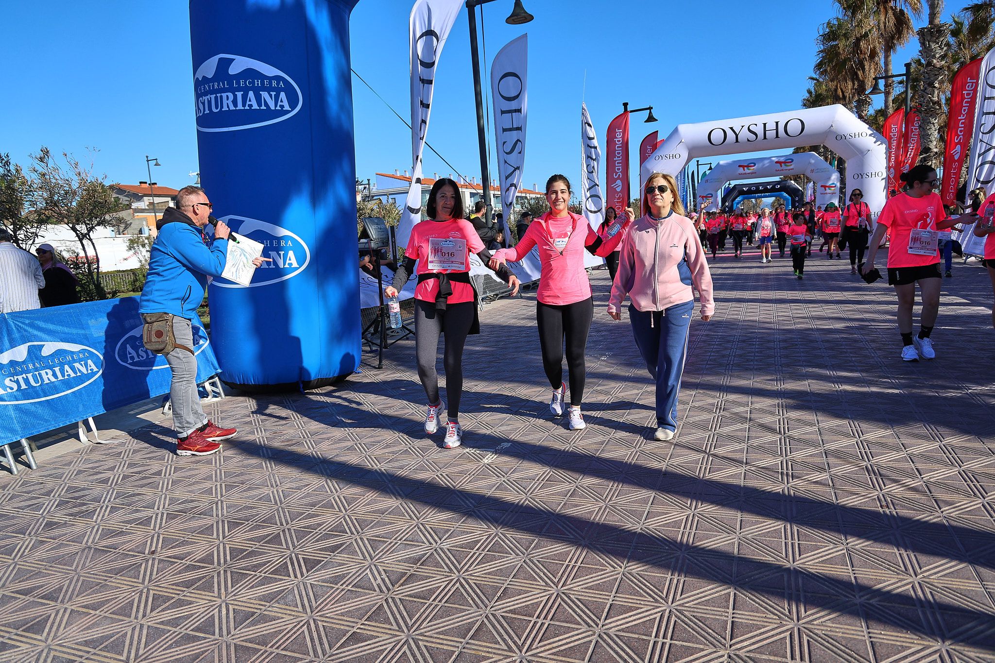 Las mejores fotos de la Carrera de la Mujer Central Lechera Asturiana de Valencia 2025. 1146