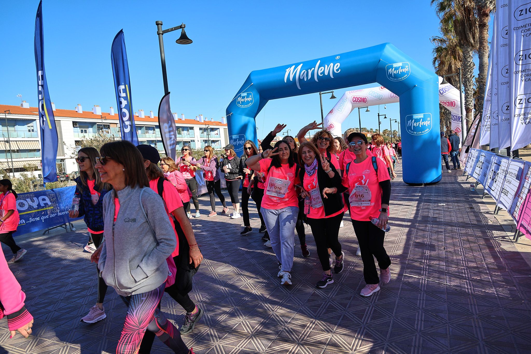 Las mejores fotos de la Carrera de la Mujer Central Lechera Asturiana de Valencia 2025. 1401