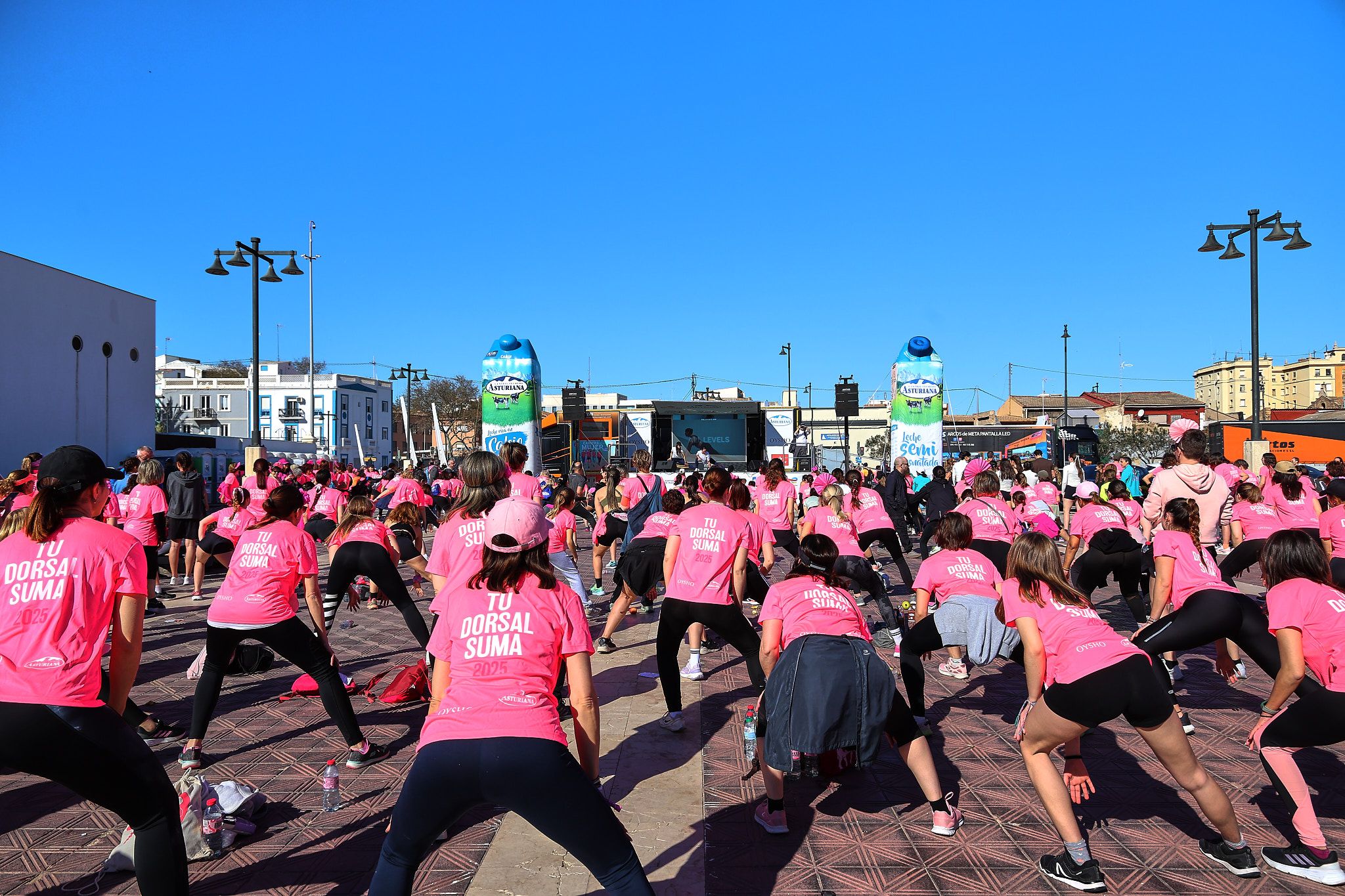 Las mejores fotos de la Carrera de la Mujer Central Lechera Asturiana de Valencia 2025. 1640