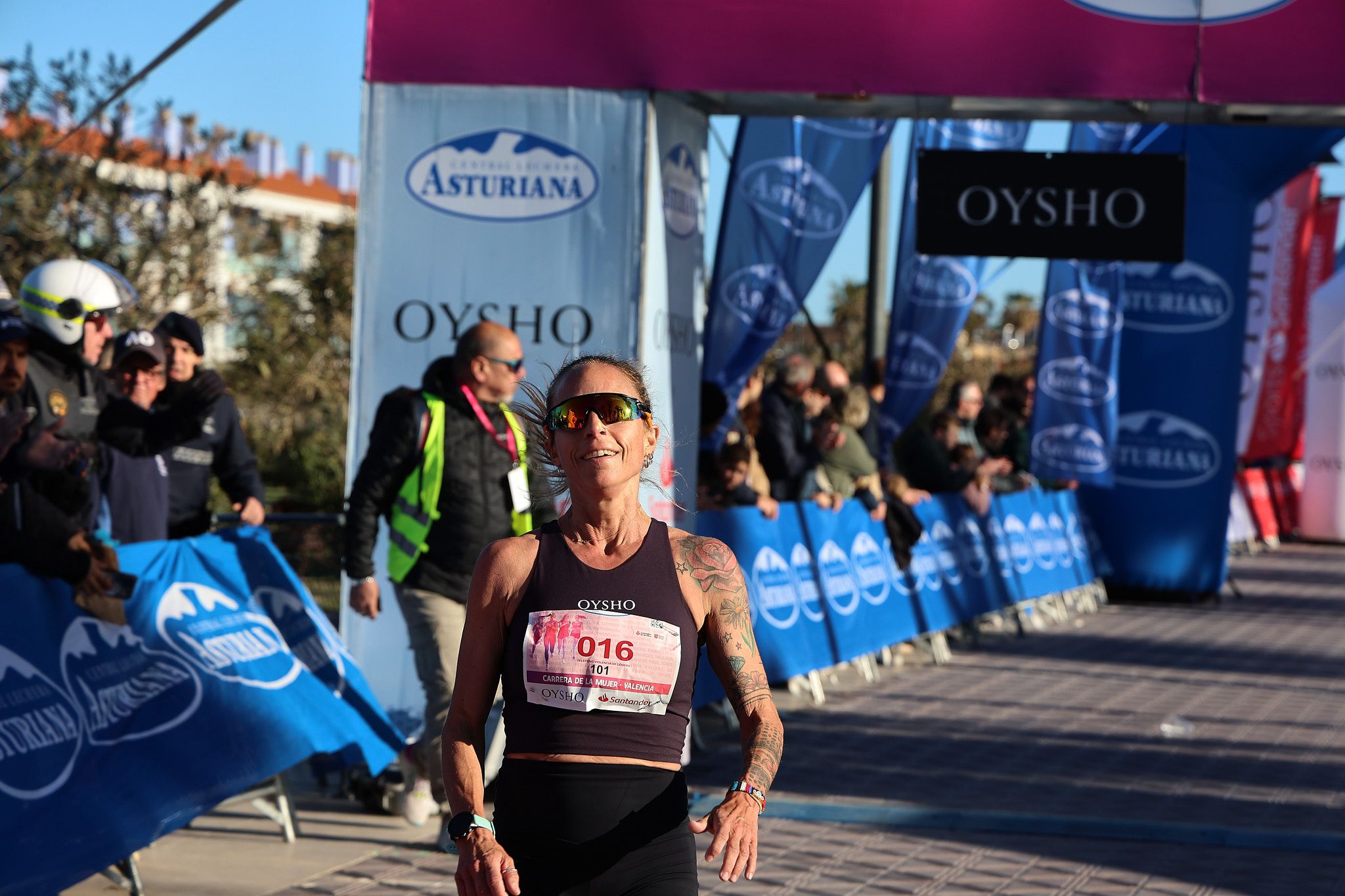 Las mejores fotos de la Carrera de la Mujer Central Lechera Asturiana de Valencia 2025. 221