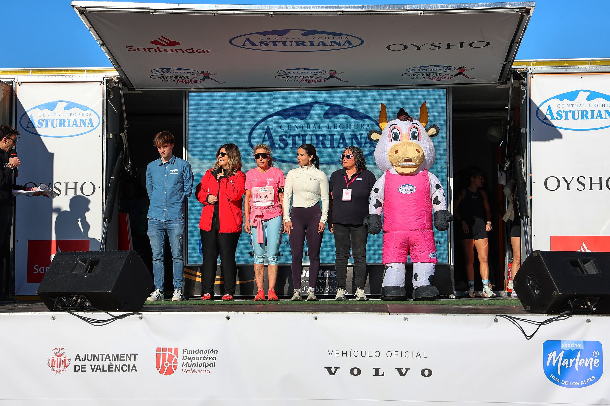 Las mejores fotos de la Carrera de la Mujer Central Lechera Asturiana de Valencia 2025. 922