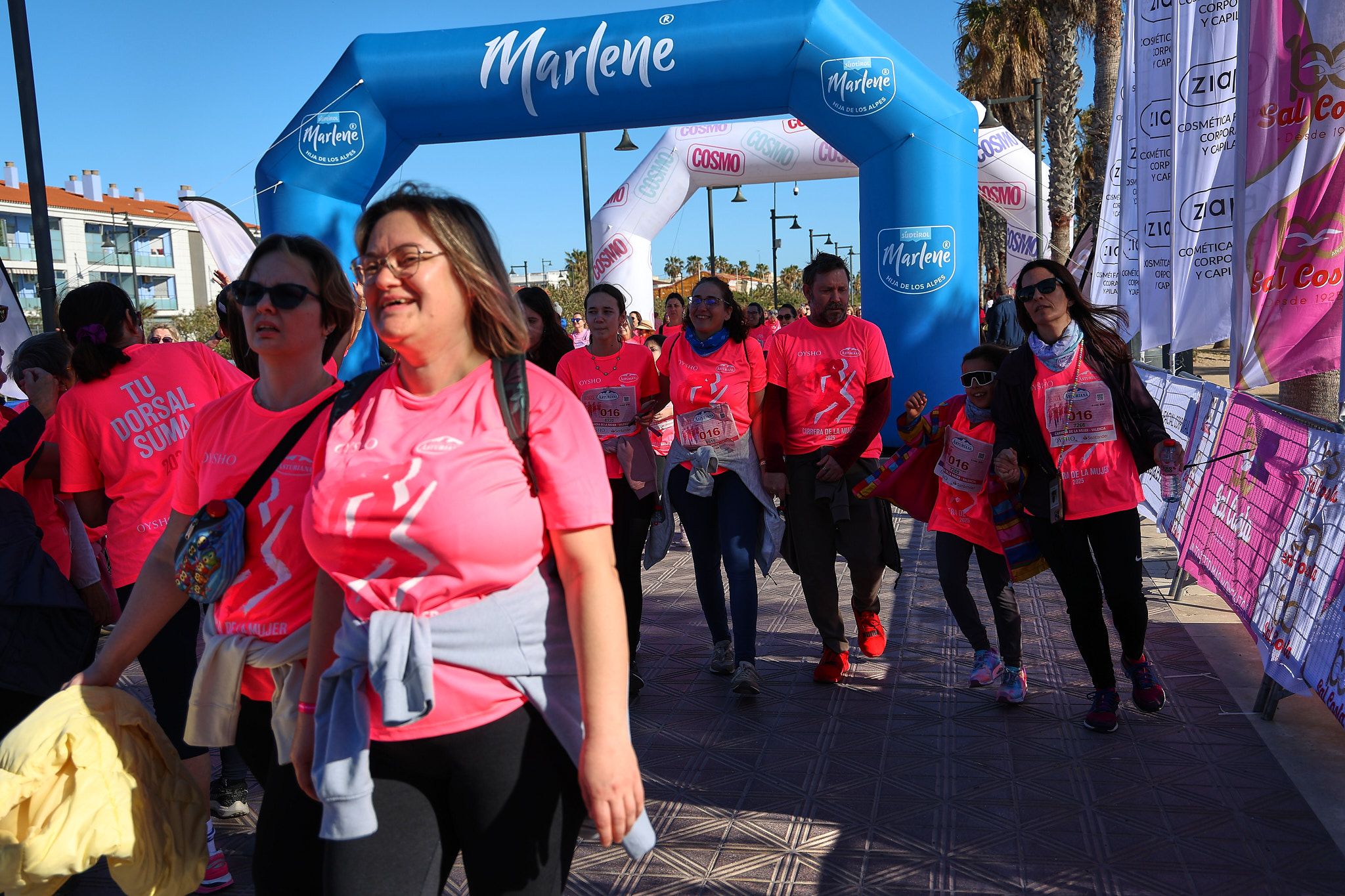 Las mejores fotos de la Carrera de la Mujer Central Lechera Asturiana de Valencia 2025. 1415