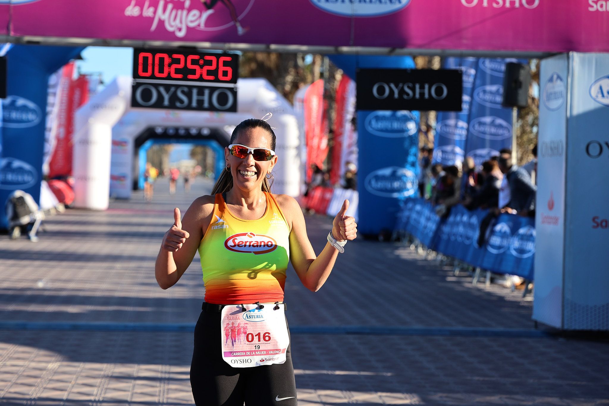 Las mejores fotos de la Carrera de la Mujer Central Lechera Asturiana de Valencia 2025. 231