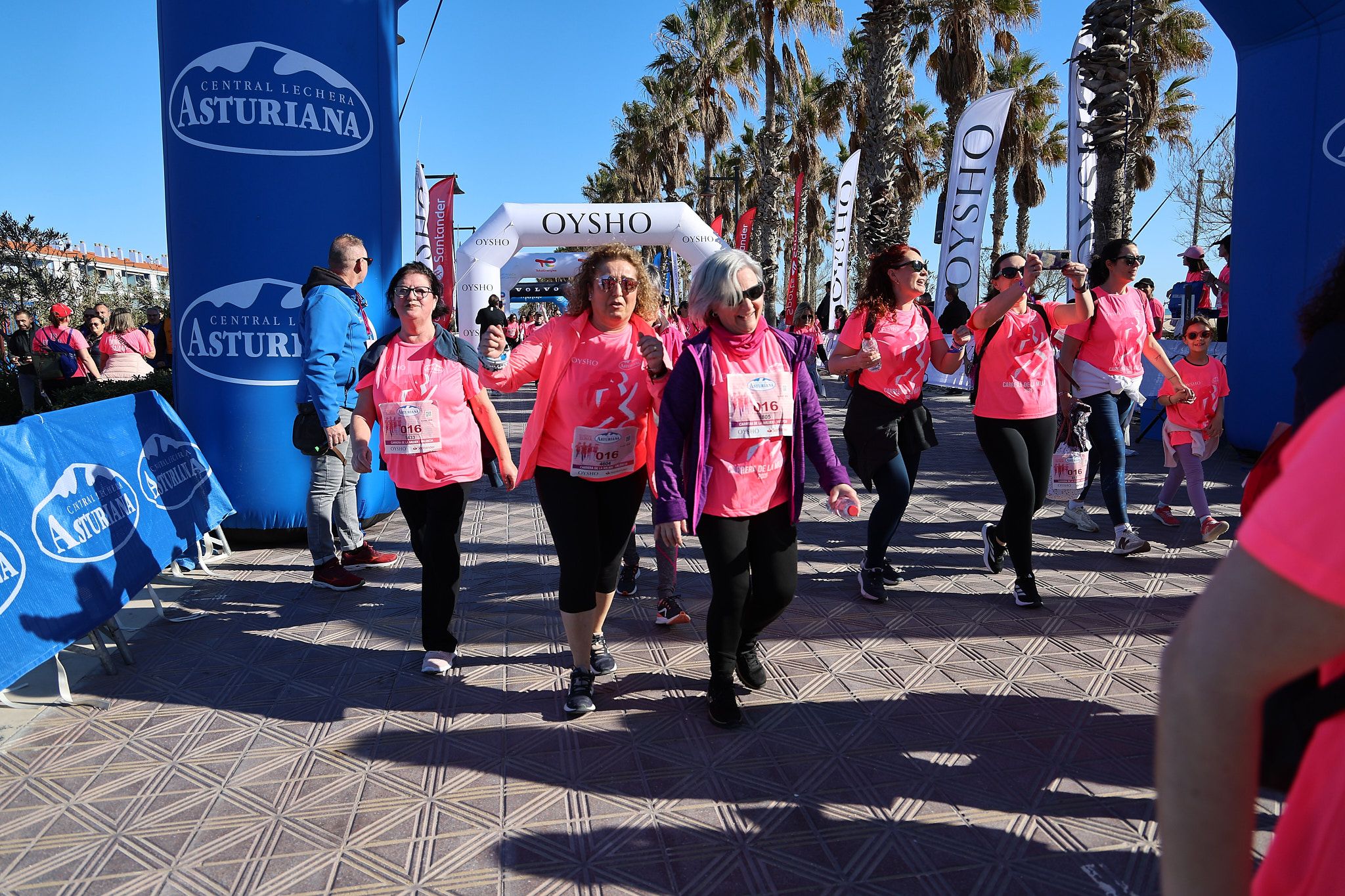 Las mejores fotos de la Carrera de la Mujer Central Lechera Asturiana de Valencia 2025. 1166