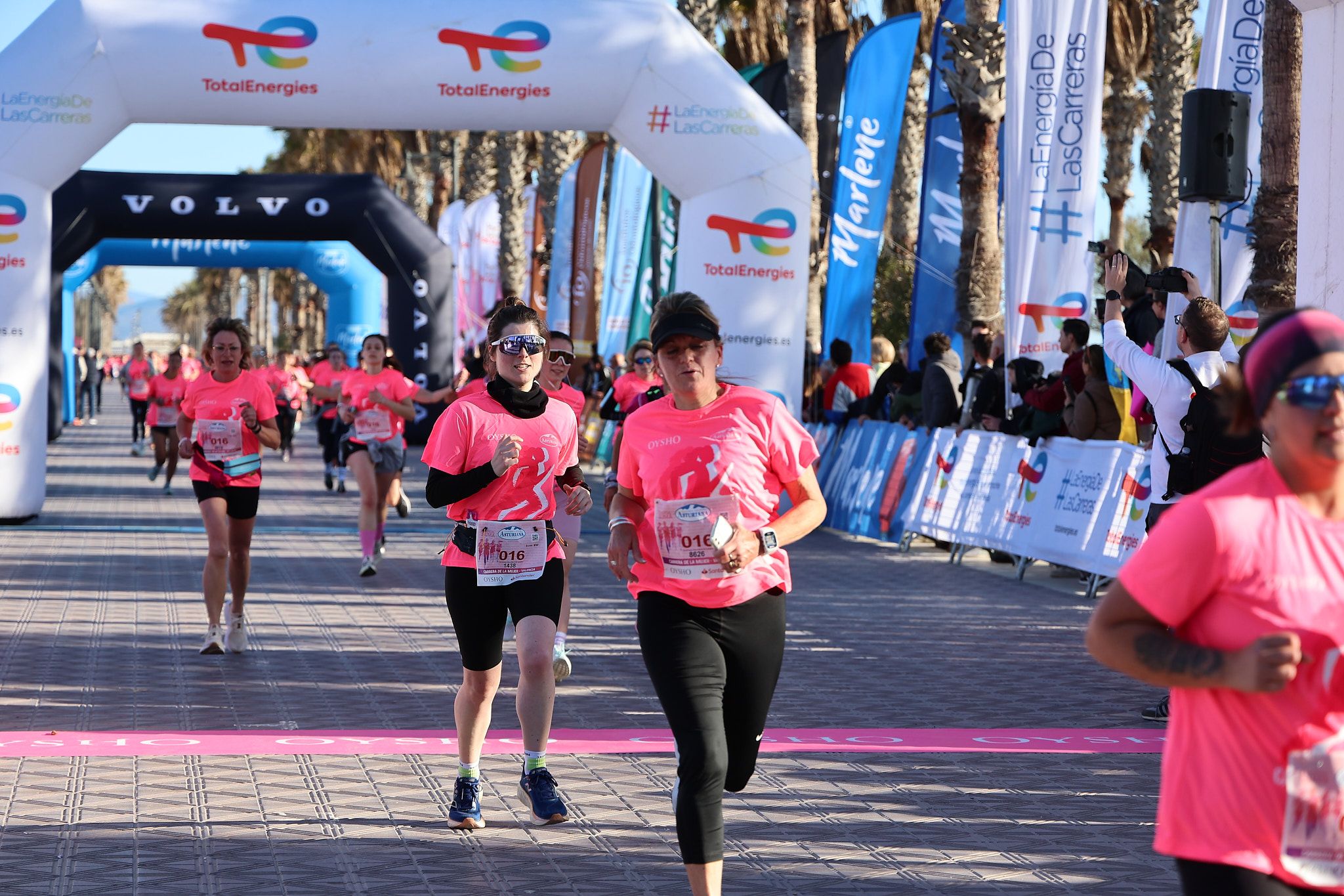 Las mejores fotos de la Carrera de la Mujer Central Lechera Asturiana de Valencia 2025. 451