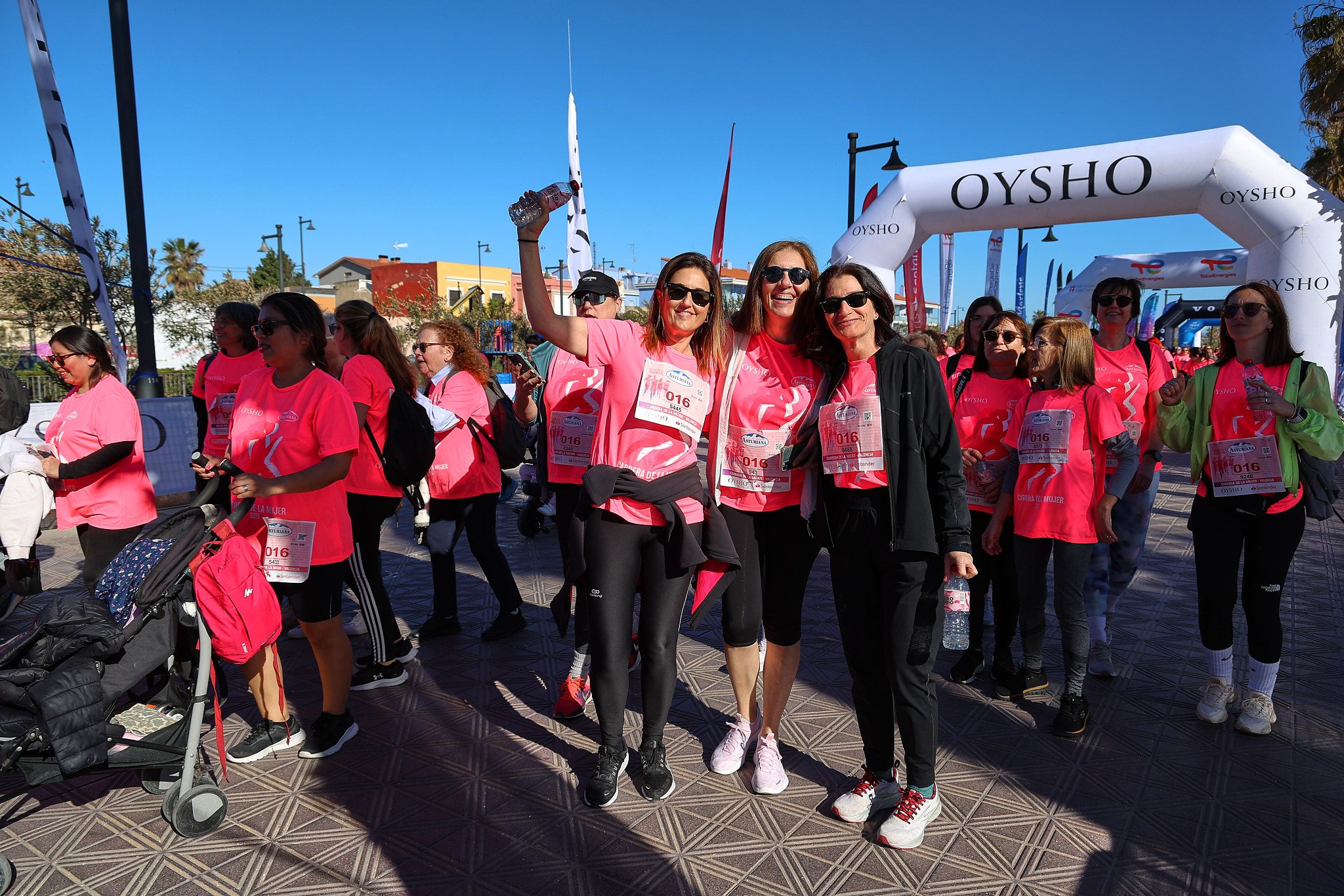 Las mejores fotos de la Carrera de la Mujer Central Lechera Asturiana de Valencia 2025. 1426