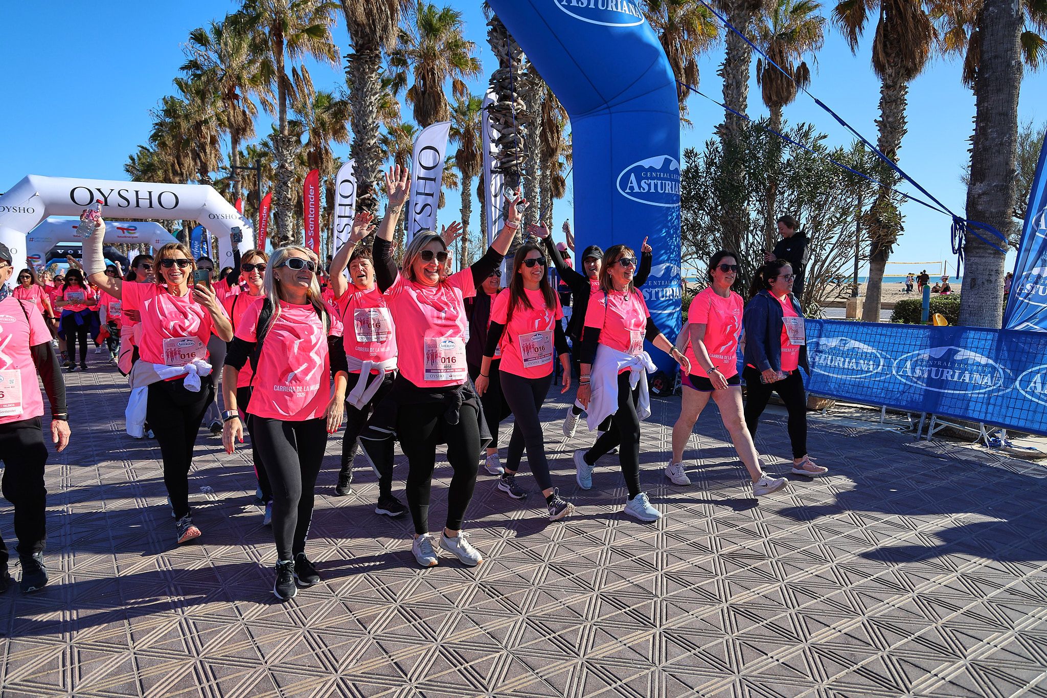 Las mejores fotos de la Carrera de la Mujer Central Lechera Asturiana de Valencia 2025. 1170