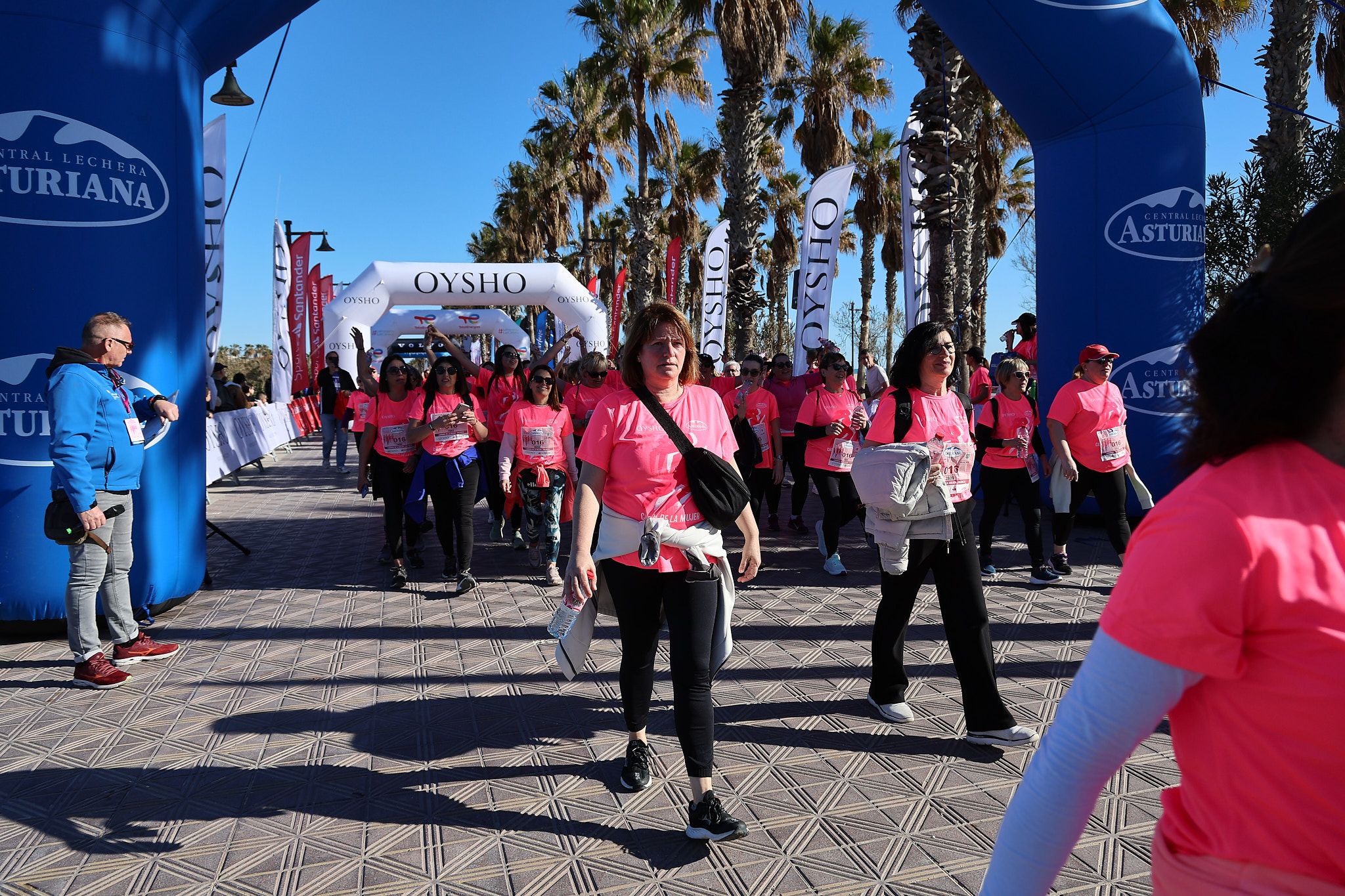 Las mejores fotos de la Carrera de la Mujer Central Lechera Asturiana de Valencia 2025. 1172