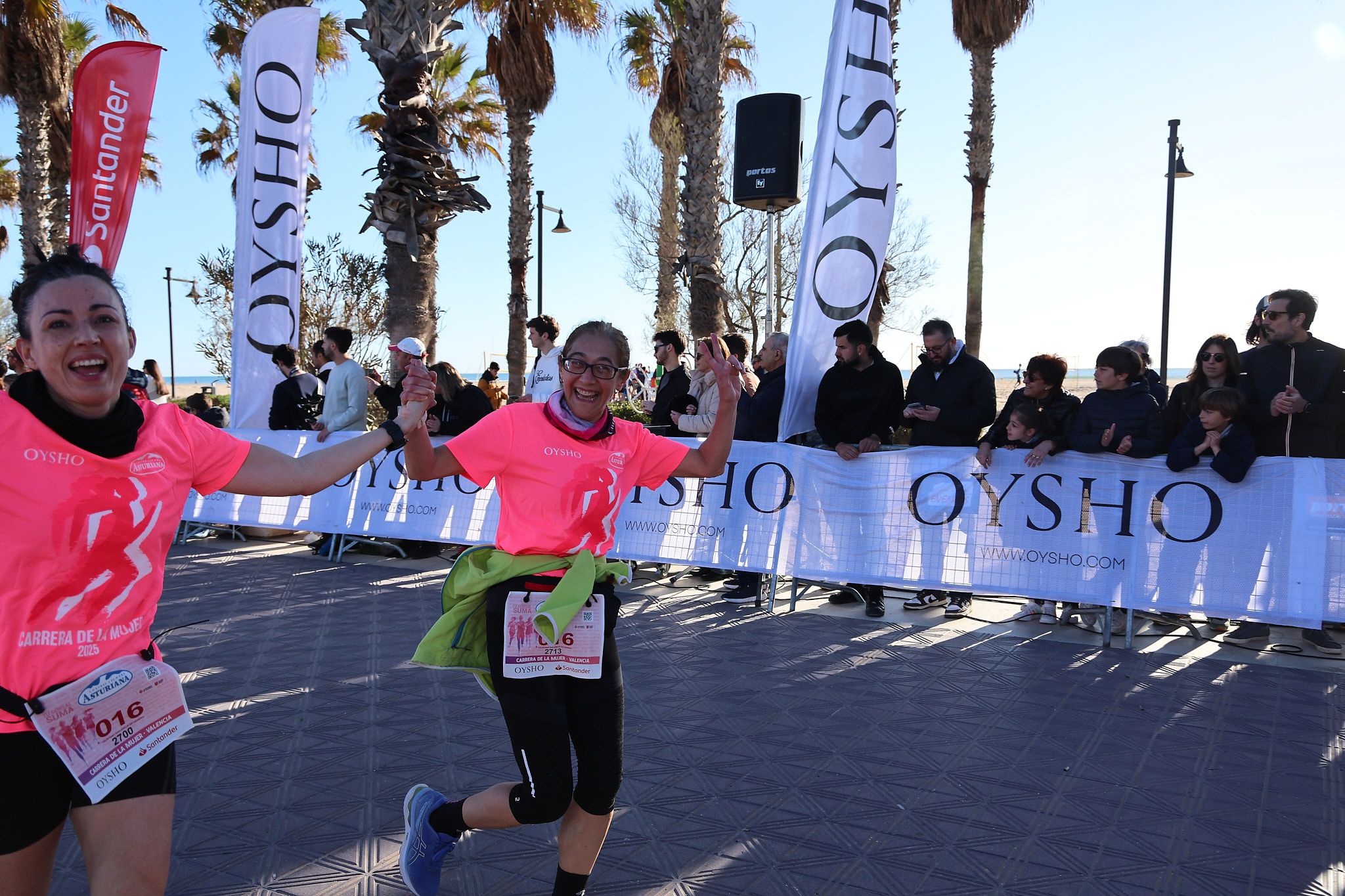 Las mejores fotos de la Carrera de la Mujer Central Lechera Asturiana de Valencia 2025. 456
