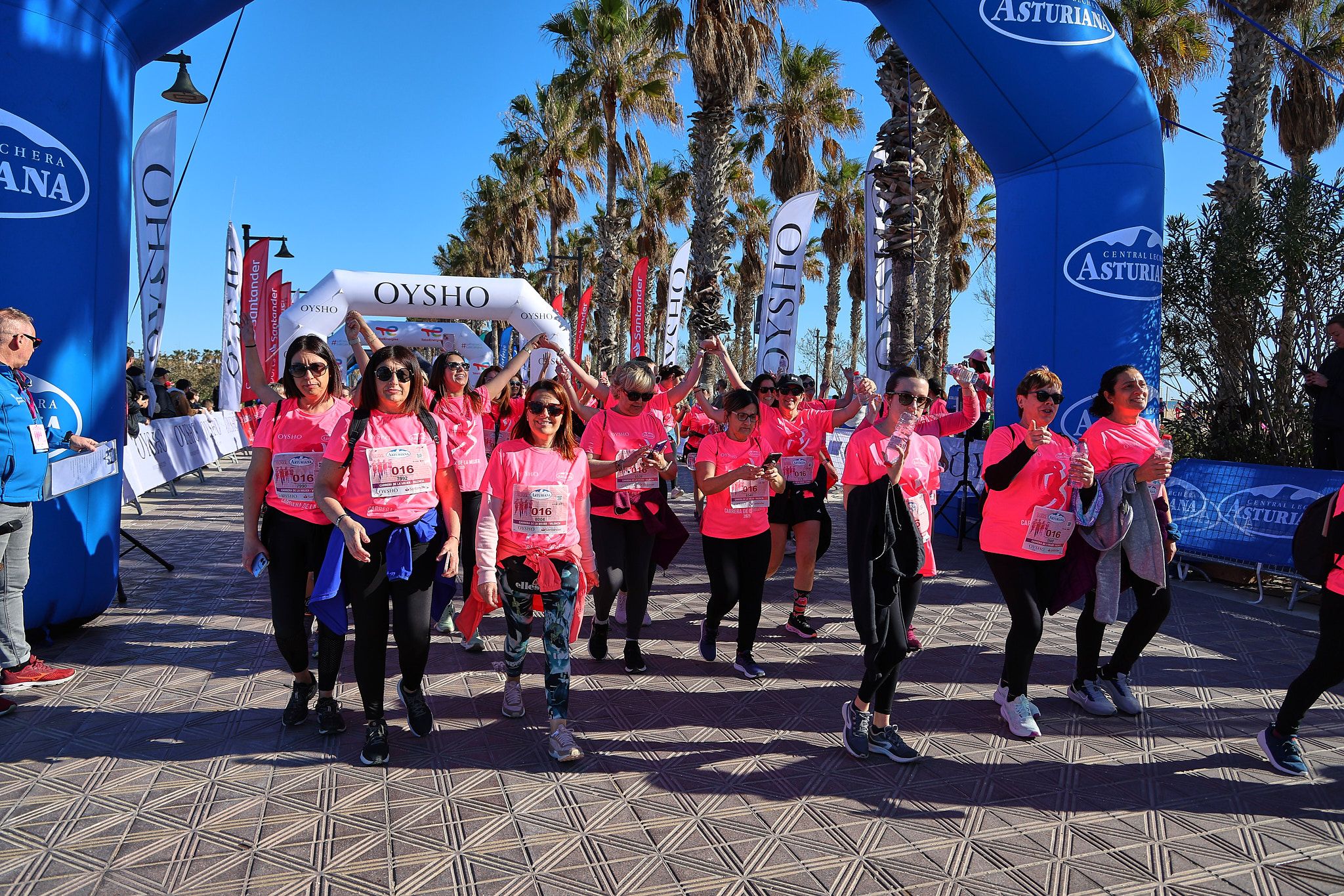 Las mejores fotos de la Carrera de la Mujer Central Lechera Asturiana de Valencia 2025. 1173