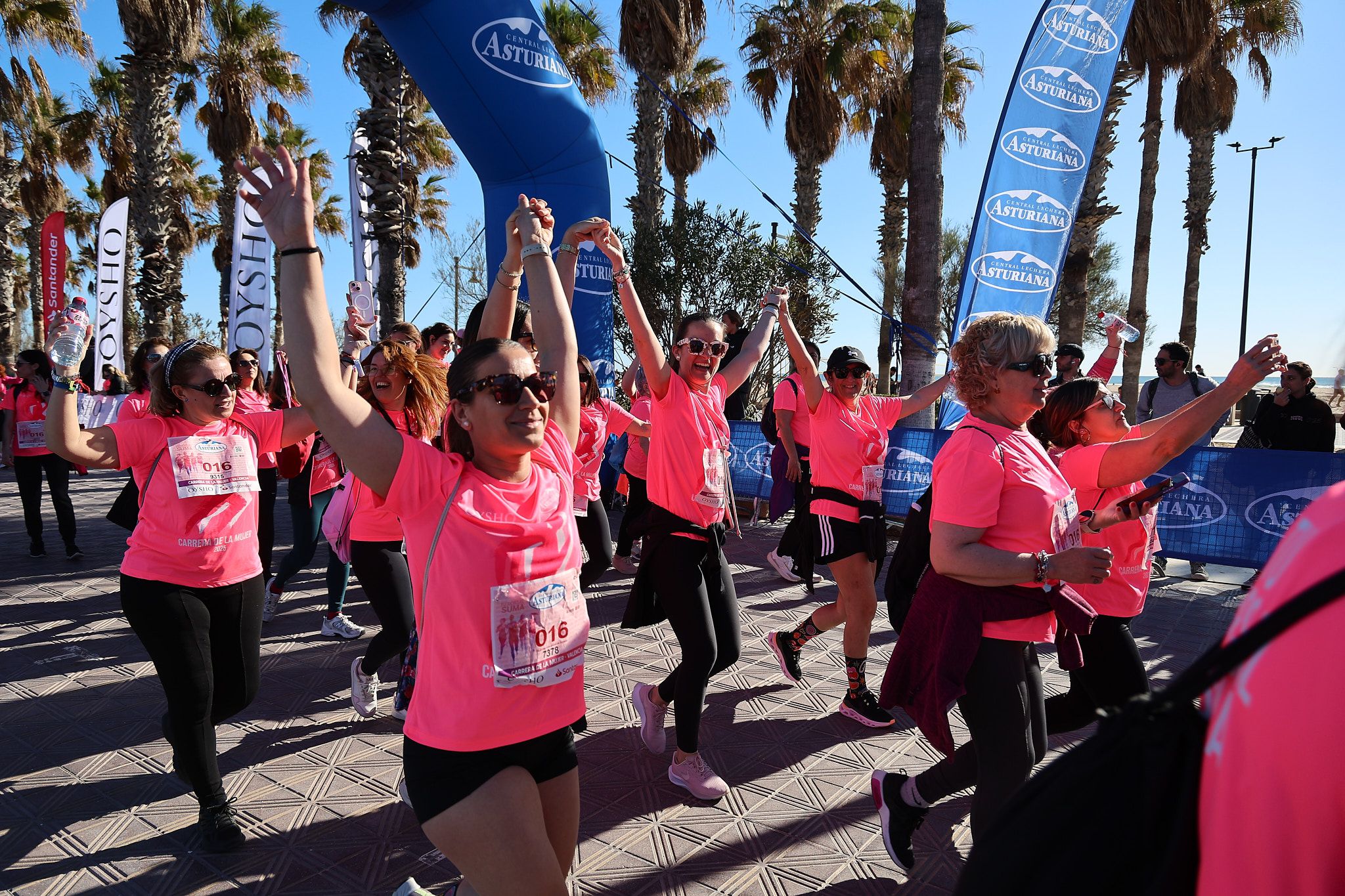 Las mejores fotos de la Carrera de la Mujer Central Lechera Asturiana de Valencia 2025. 1175