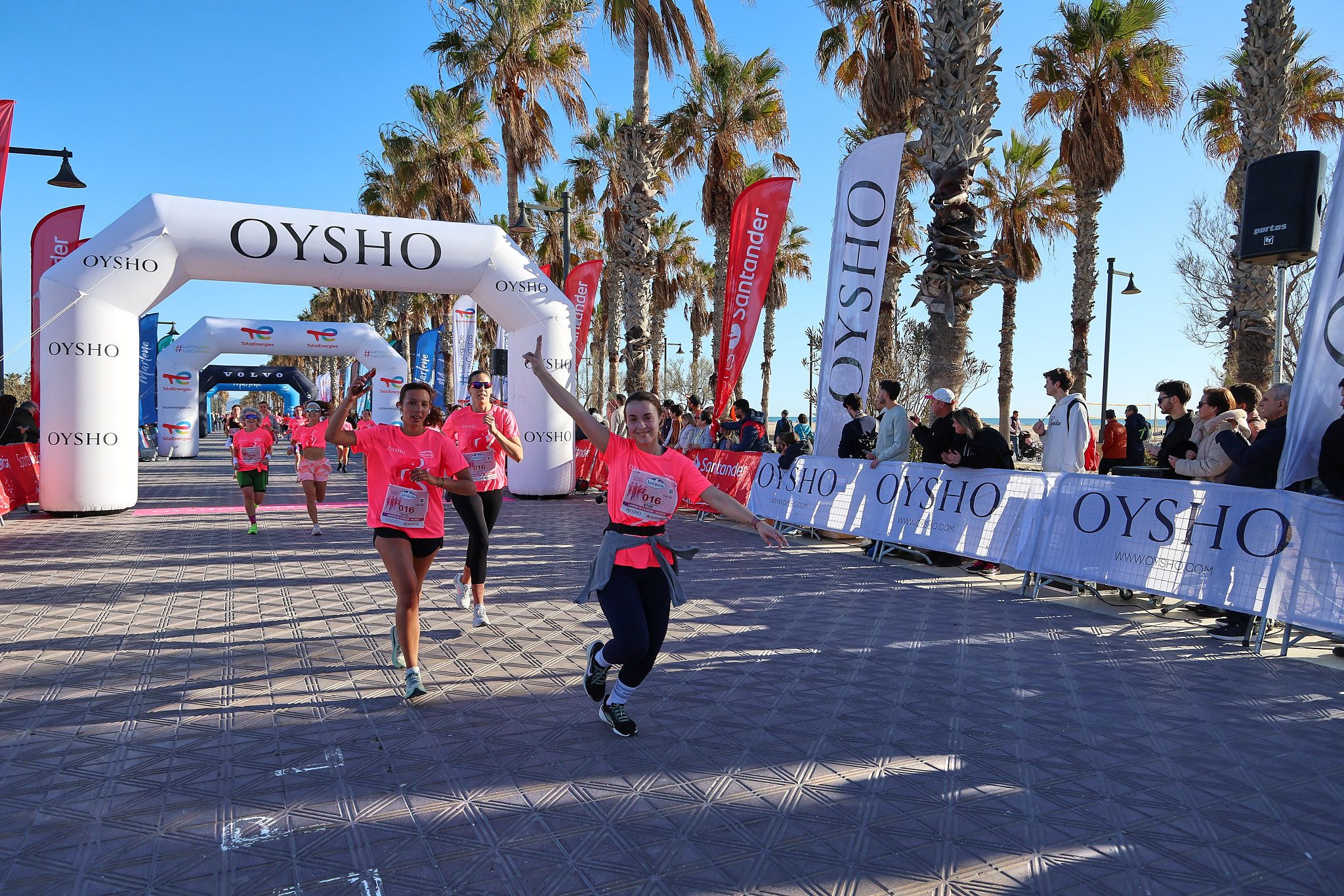 Las mejores fotos de la Carrera de la Mujer Central Lechera Asturiana de Valencia 2025. 459