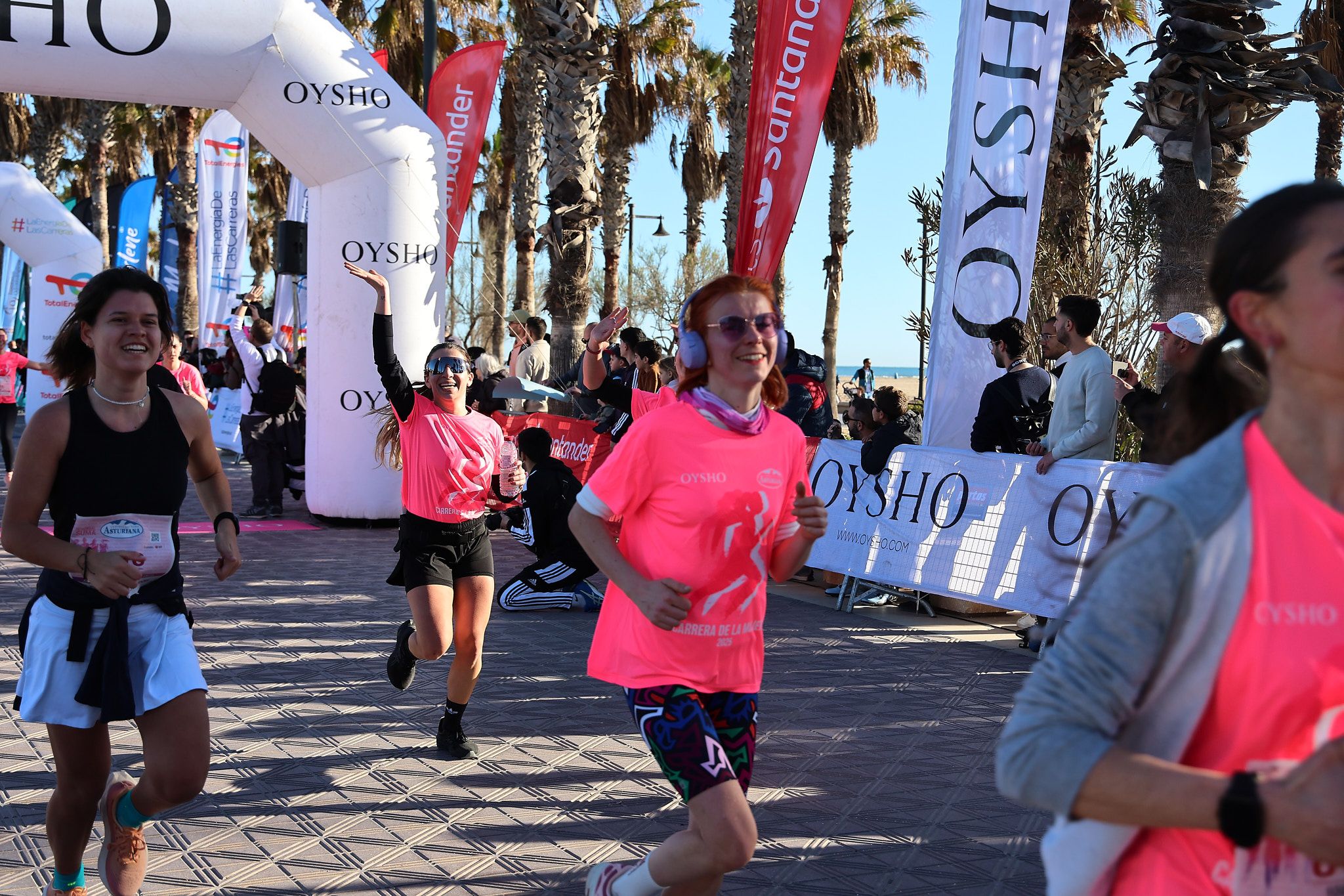 Las mejores fotos de la Carrera de la Mujer Central Lechera Asturiana de Valencia 2025. 467